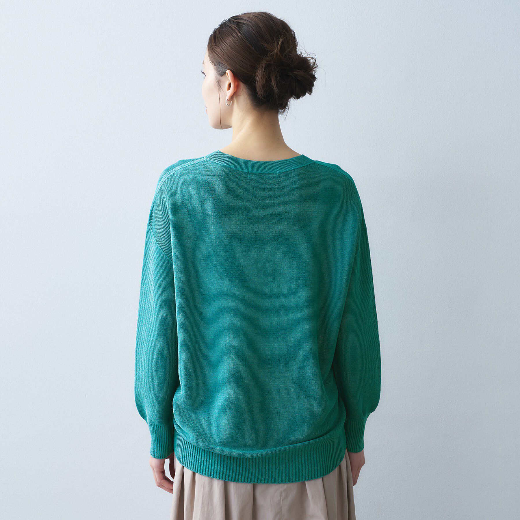 UNTITLED「ドライタッチVネックニット」|ニット・セーター|