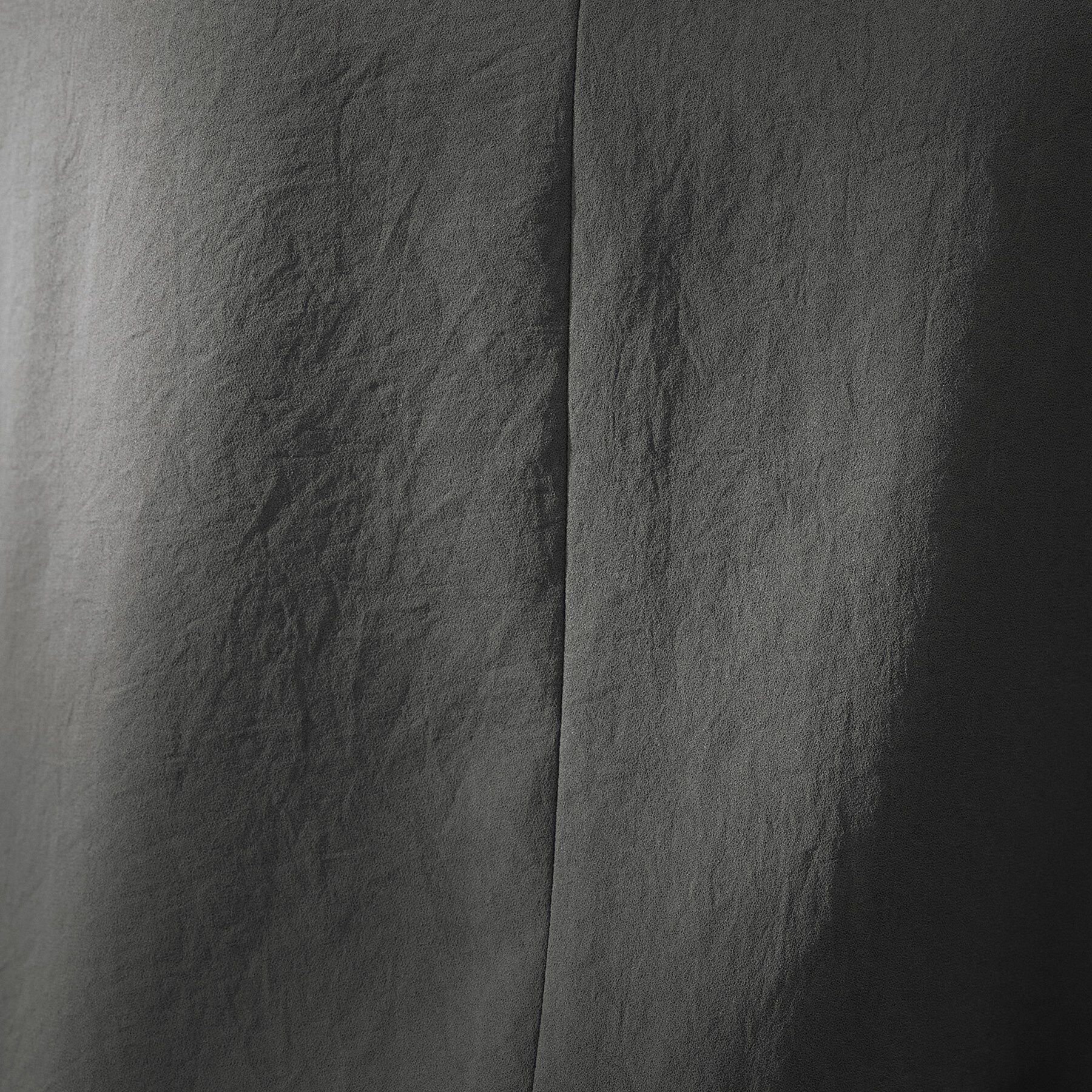 UNTITLED「【夏の名品セットアップが今年も登場！/はっ水/遮熱】リラクミスト キーVネックブラウス」|シャツ・ブラウス|