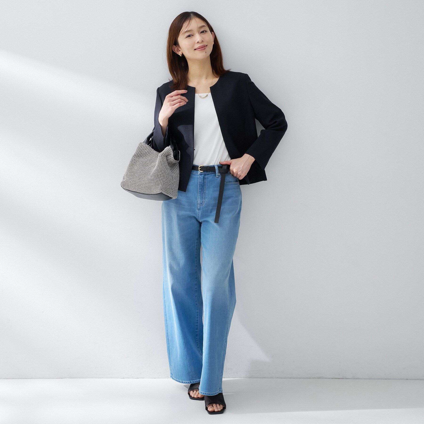 UNTITLED「ミニマルシルエットジャケット」|ノーカラージャケット|