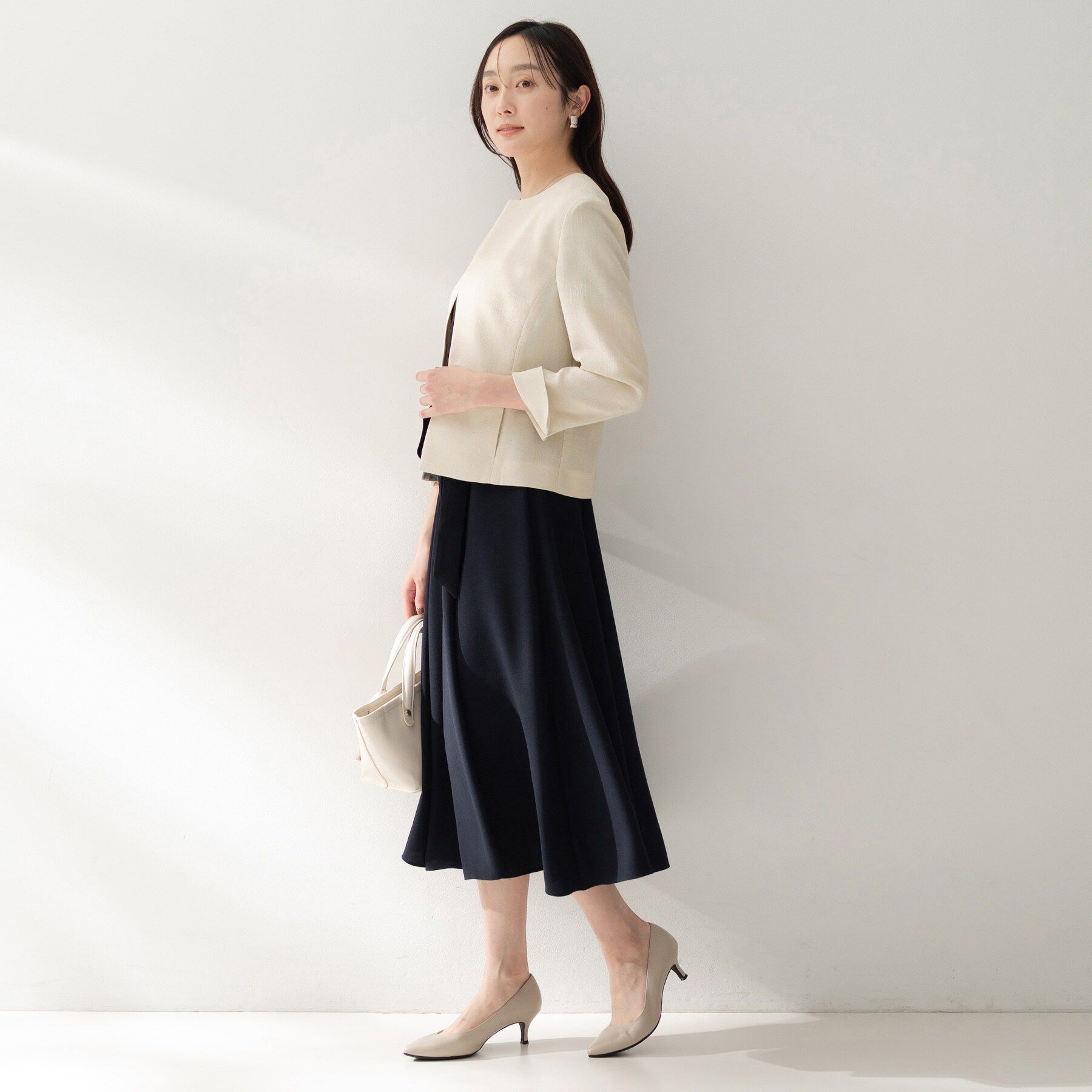 UNTITLED「ミニマルシルエットジャケット」|ノーカラージャケット|