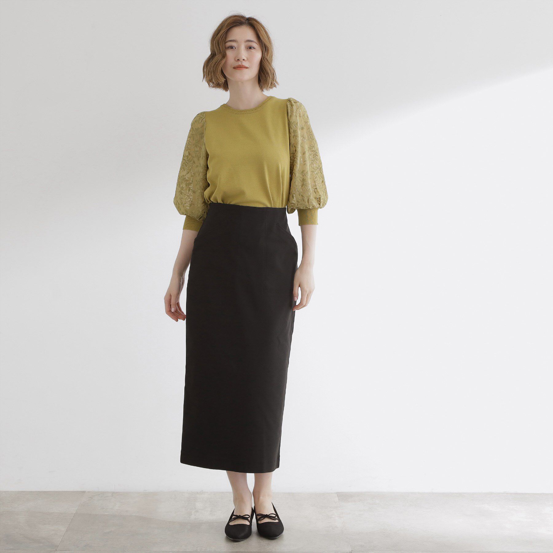 grove「【二の腕カバー】繊細さと上品さをまとう袖刺繍プルオーバーニット」|ニット・セーター|