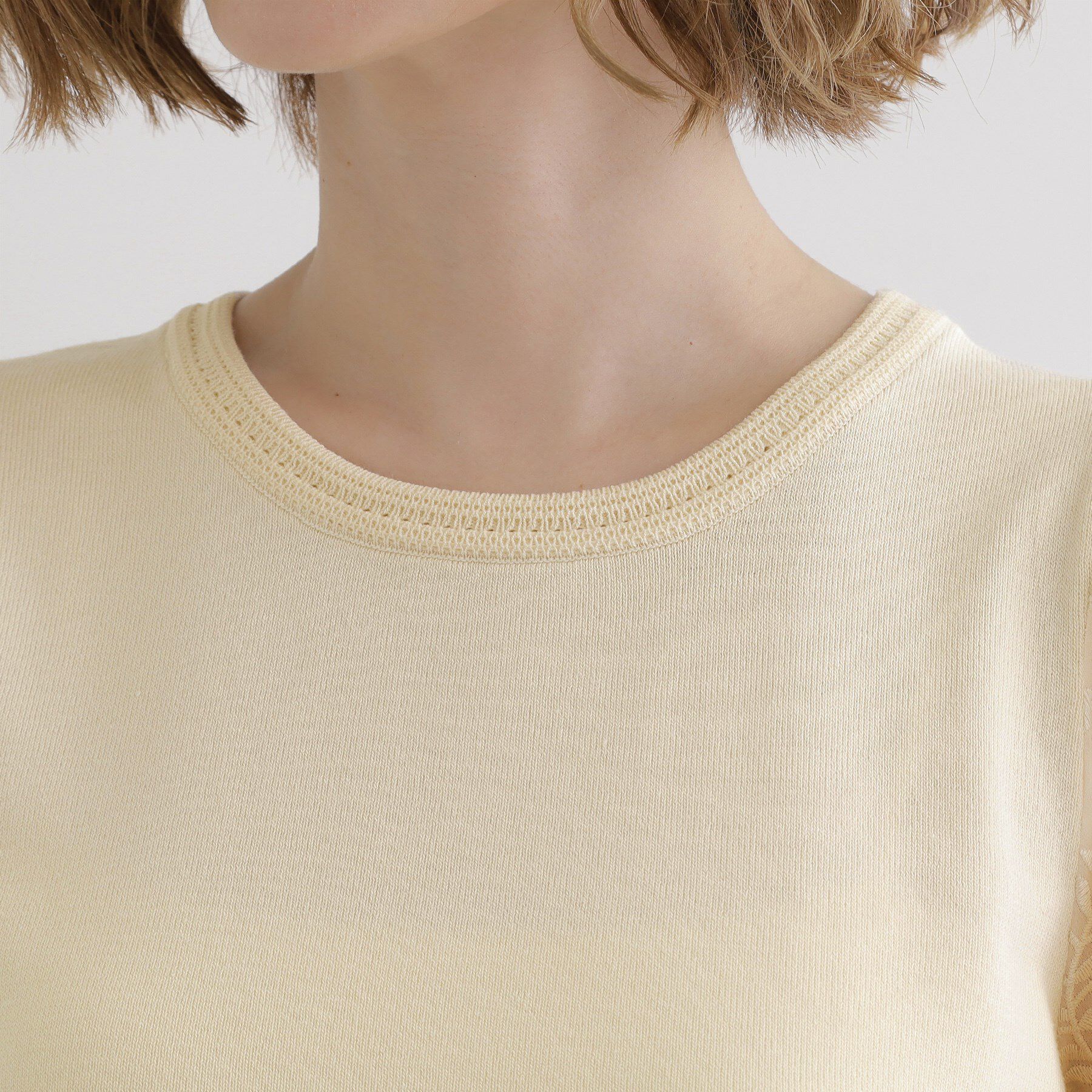 grove「【二の腕カバー】繊細さと上品さをまとう袖刺繍プルオーバーニット」|ニット・セーター|