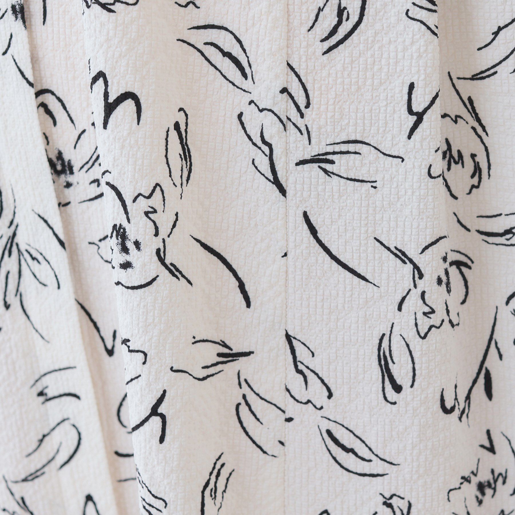 INDIVI「【洗える／UVケア／羽織り可能】フラワー柄前あきワンピース」|ワンピース|