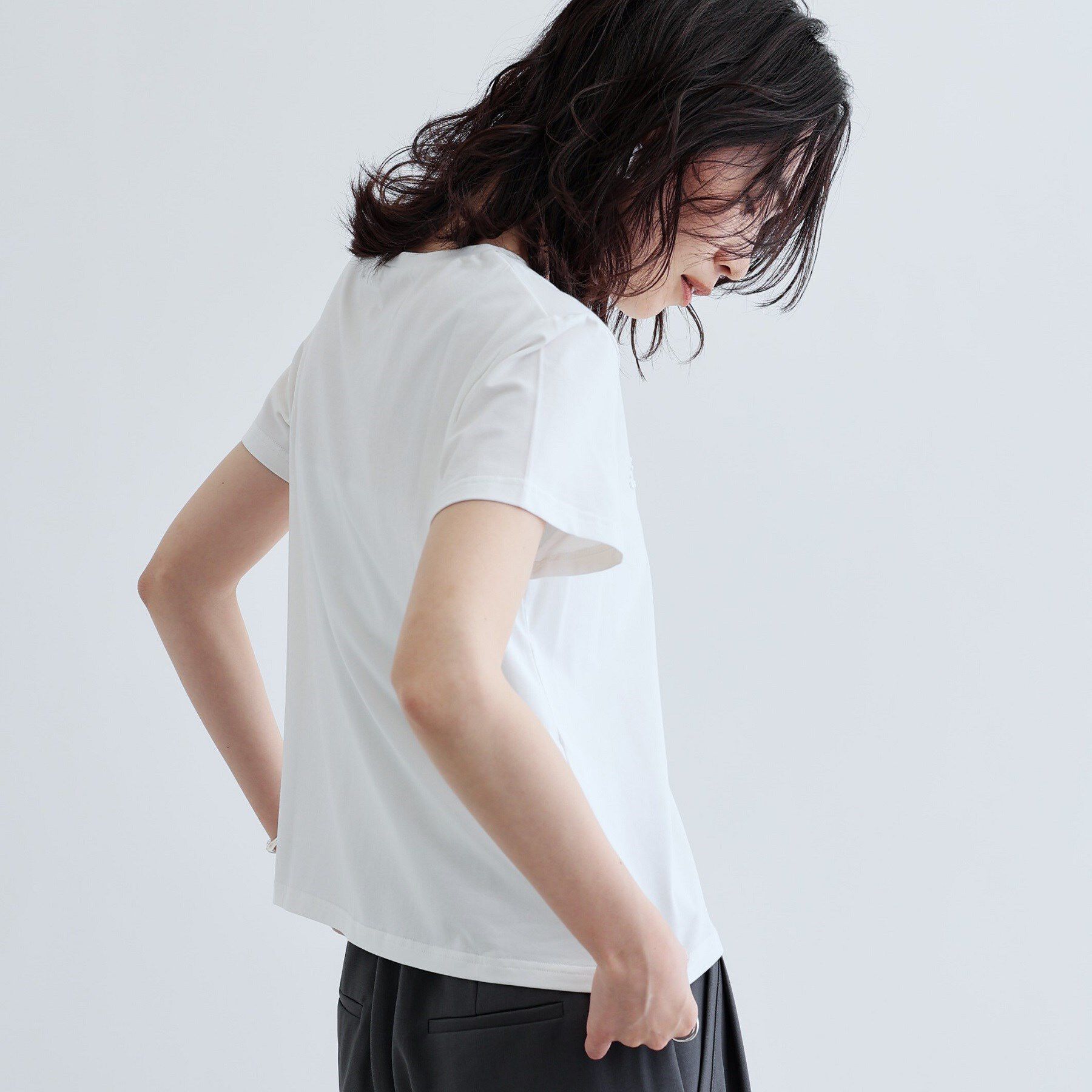 GALLEST「パール調ロゴTシャツ」|Tシャツ・カットソー|