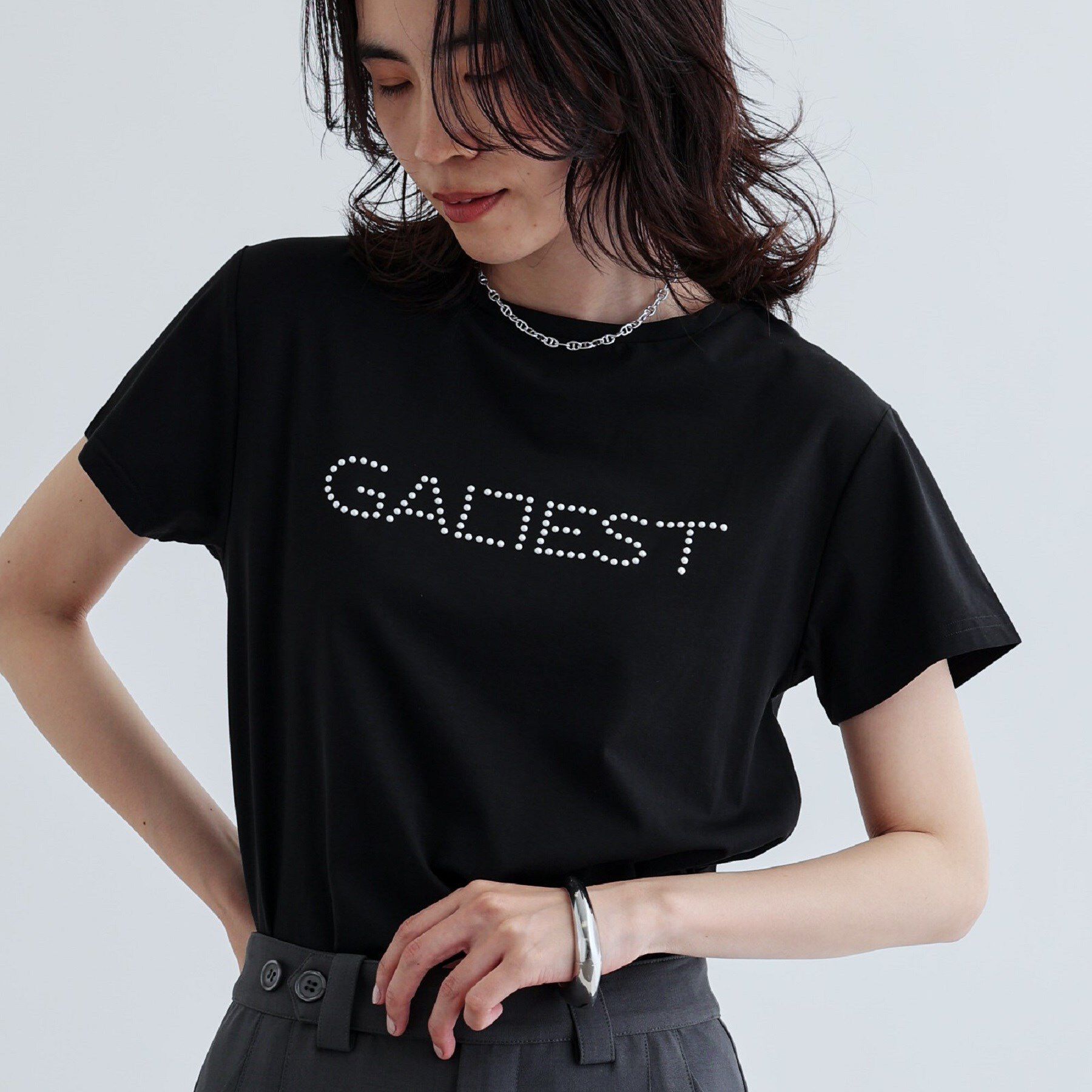 GALLEST「パール調ロゴTシャツ」|Tシャツ・カットソー|ブラック(019)