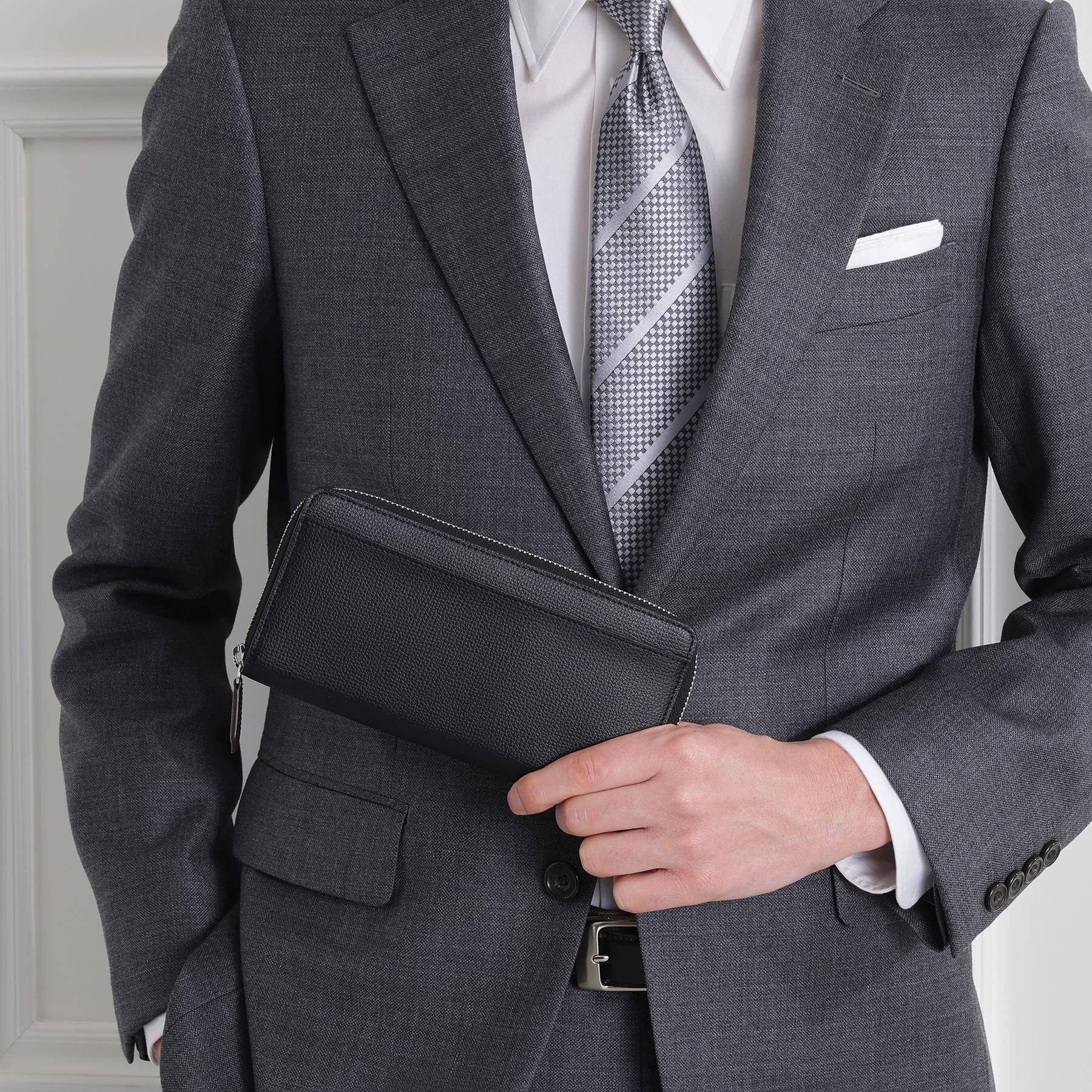 TAKEO KIKUCHI「クラシコ3方ラウンドファスナー長財布」|財布|