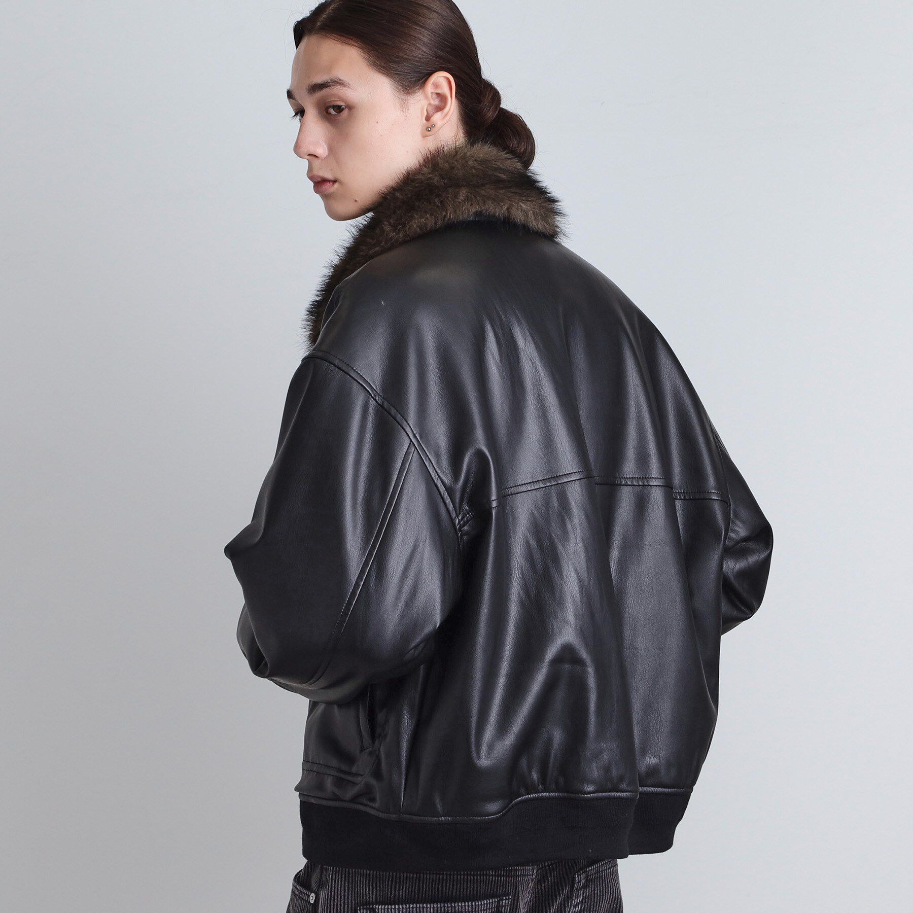 tk.TAKEO KIKUCHI「ヴィンテージライク衿フェイクファーブルゾン」|ブルゾン・スタジャン|