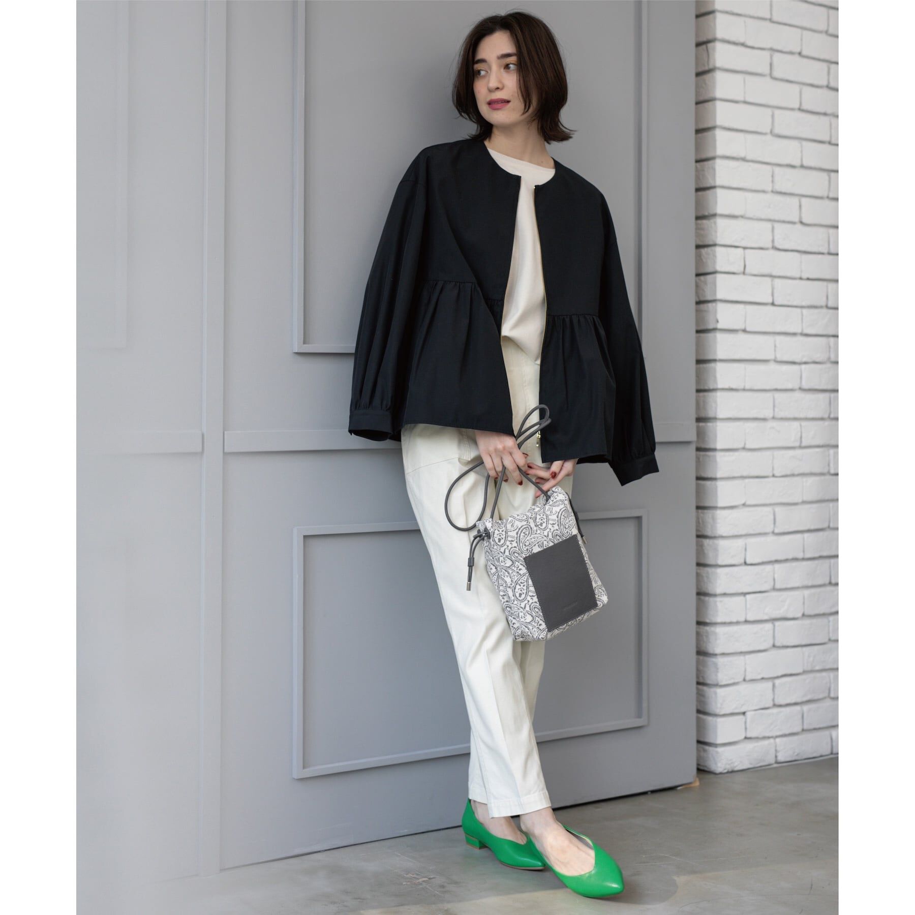 OPAQUE.CLIP「撥水ノーカラーペプラムブルゾン【洗濯機洗い可/花粉対応】」|ノーカラージャケット|