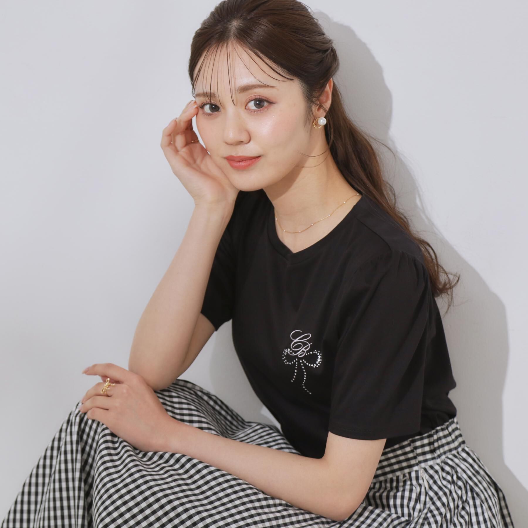 Couture broach「【接触冷感・UV・マシンウォッシャブル】60CBロゴT」|Tシャツ・カットソー|ブラック(019)