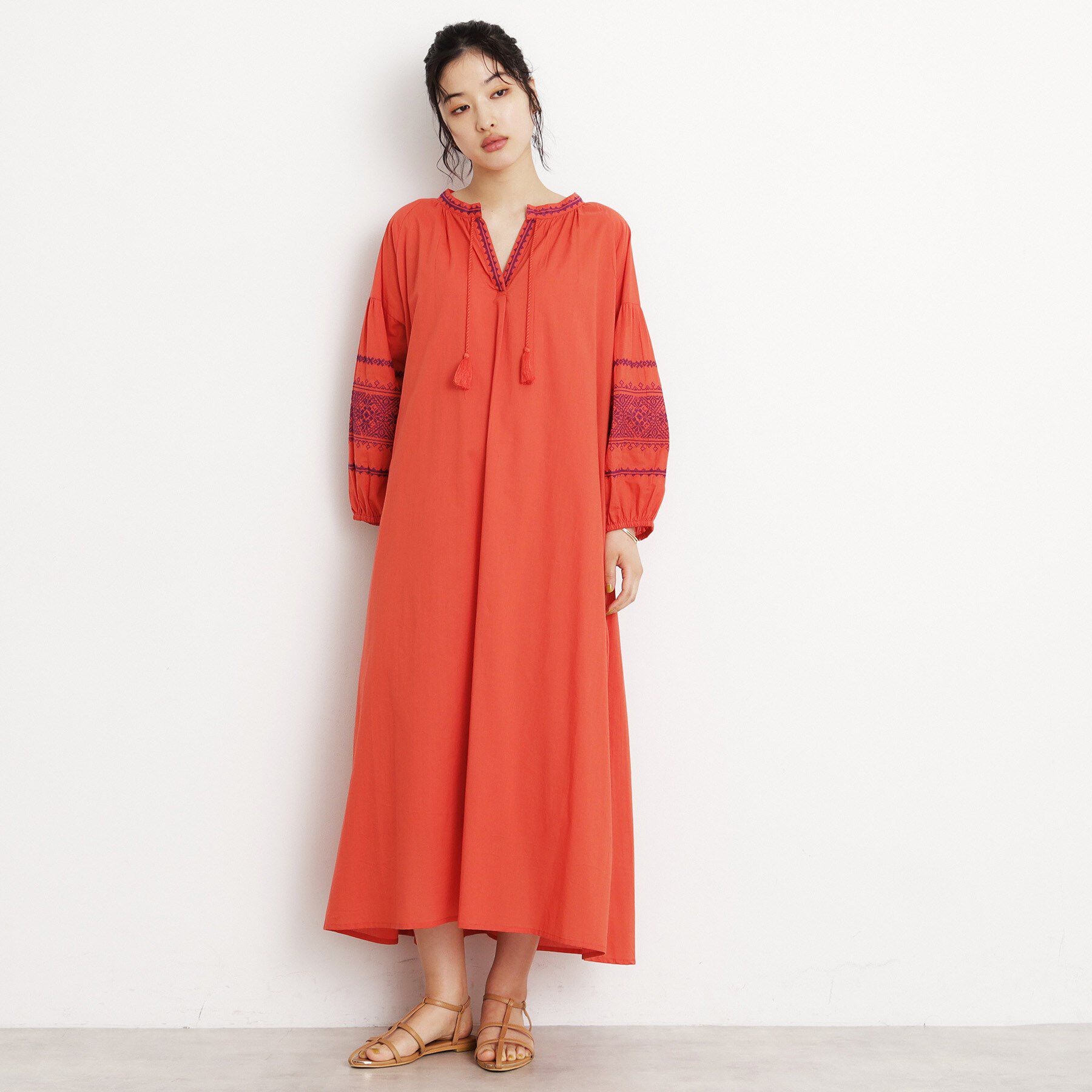 THE SHOP TK「刺繍ワンピース【洗濯機OK】」|ワンピース|