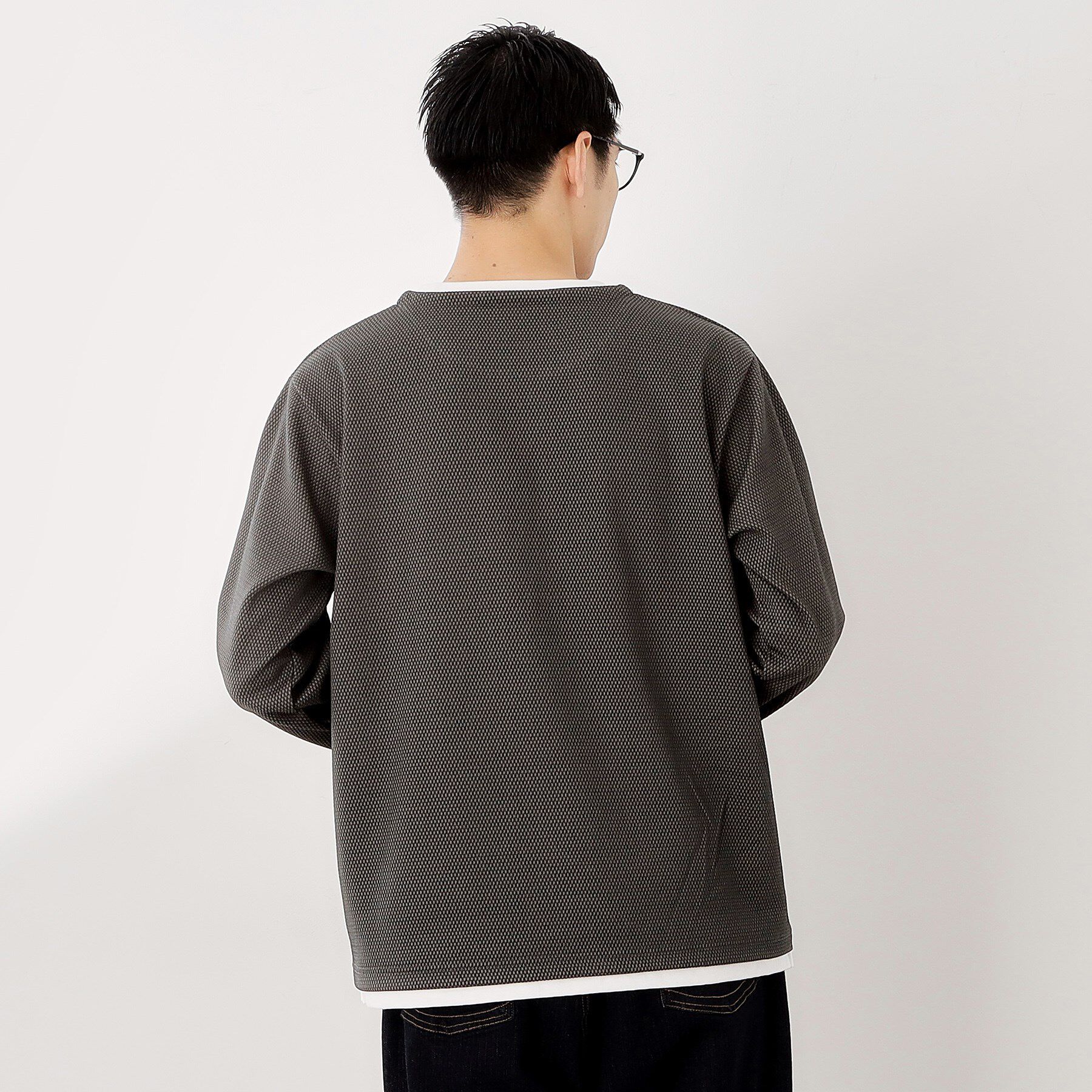 THE SHOP TK「【一枚でコーディネートが完成！】レイヤード風キーネック長袖Tシャツ 洗濯機OK」|Tシャツ・カットソー|