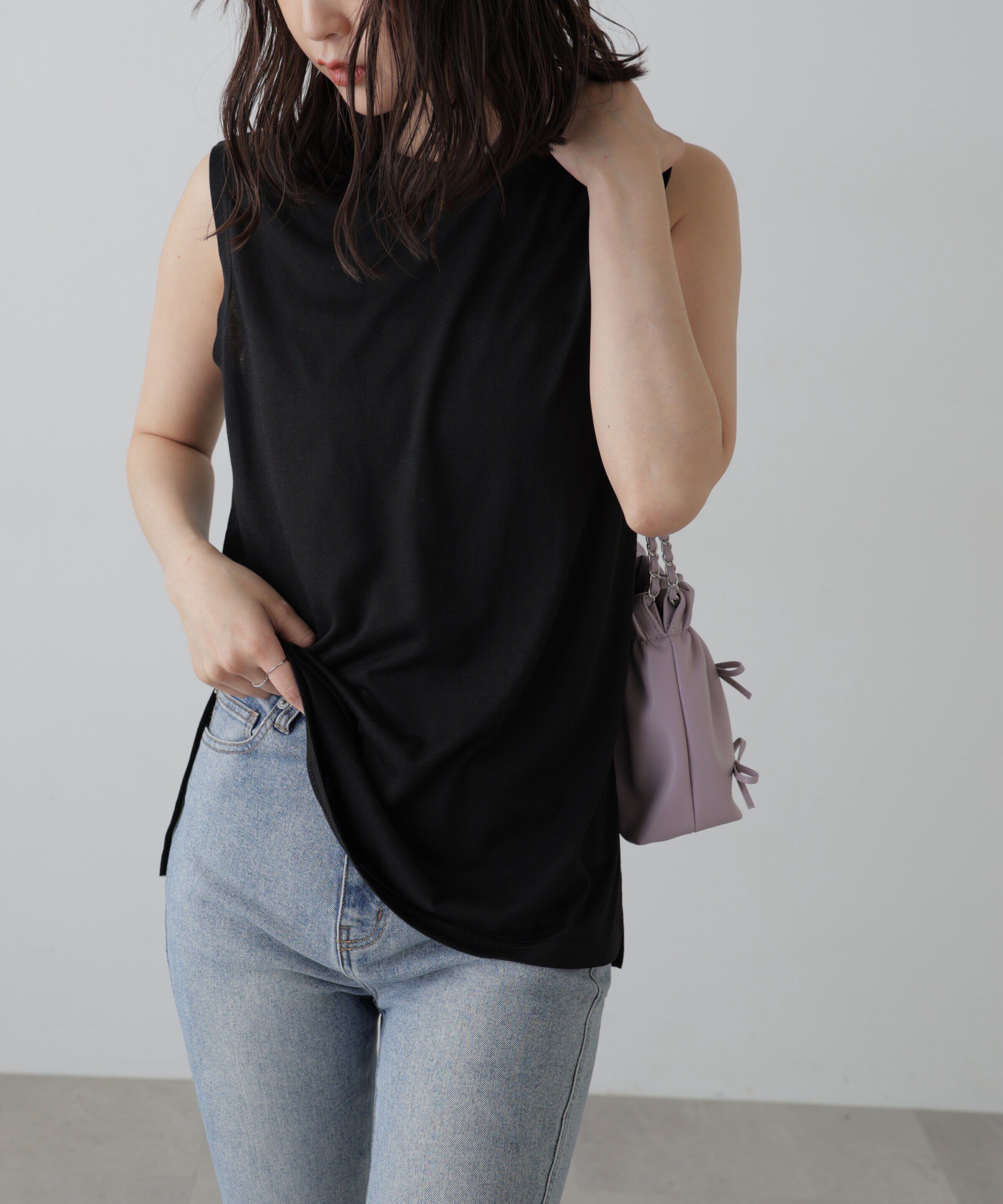 「サイドスリットタンクトップ」|Tシャツ・カットソー|