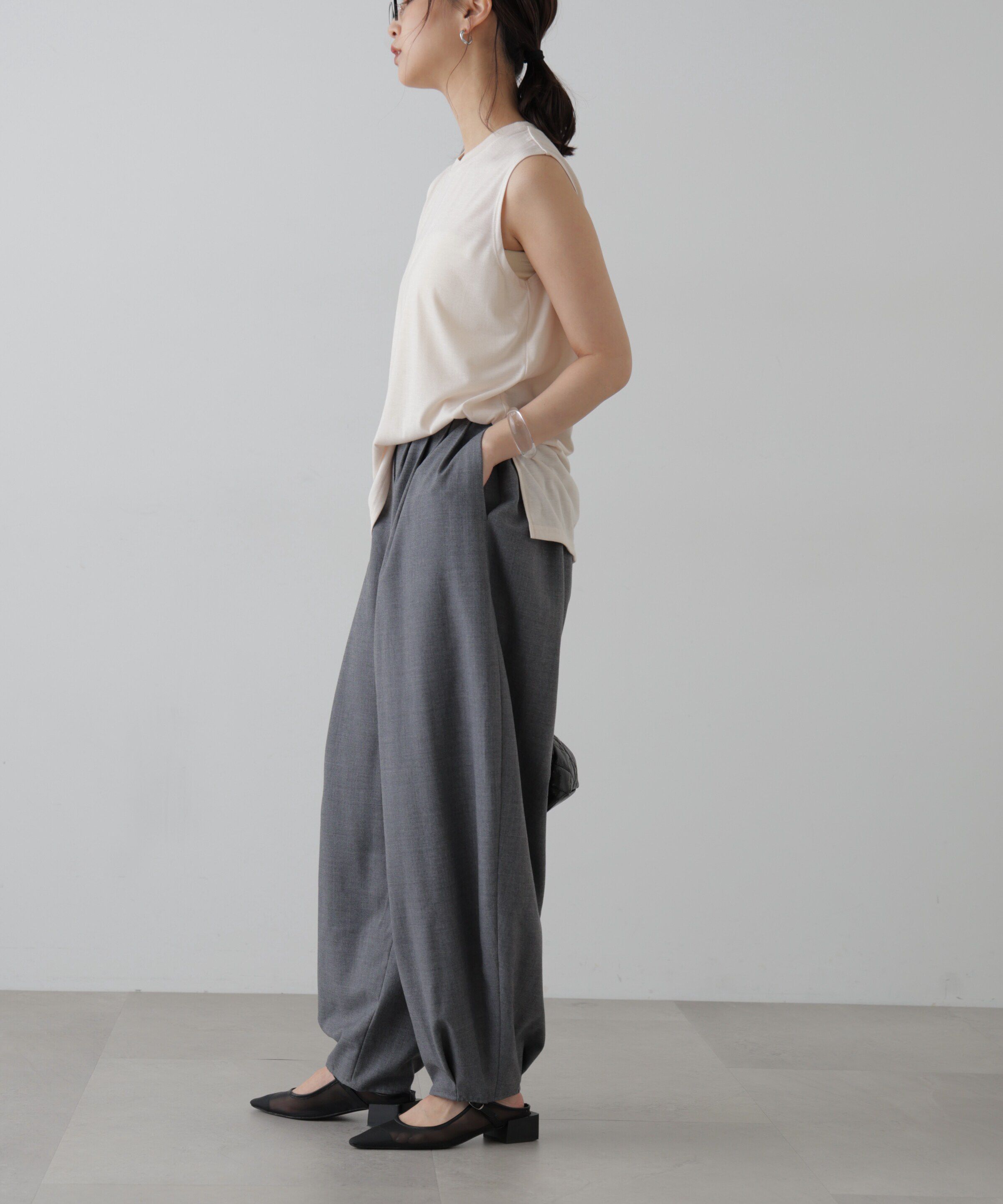  「サイドスリットタンクトップ」|Tシャツ・カットソー|