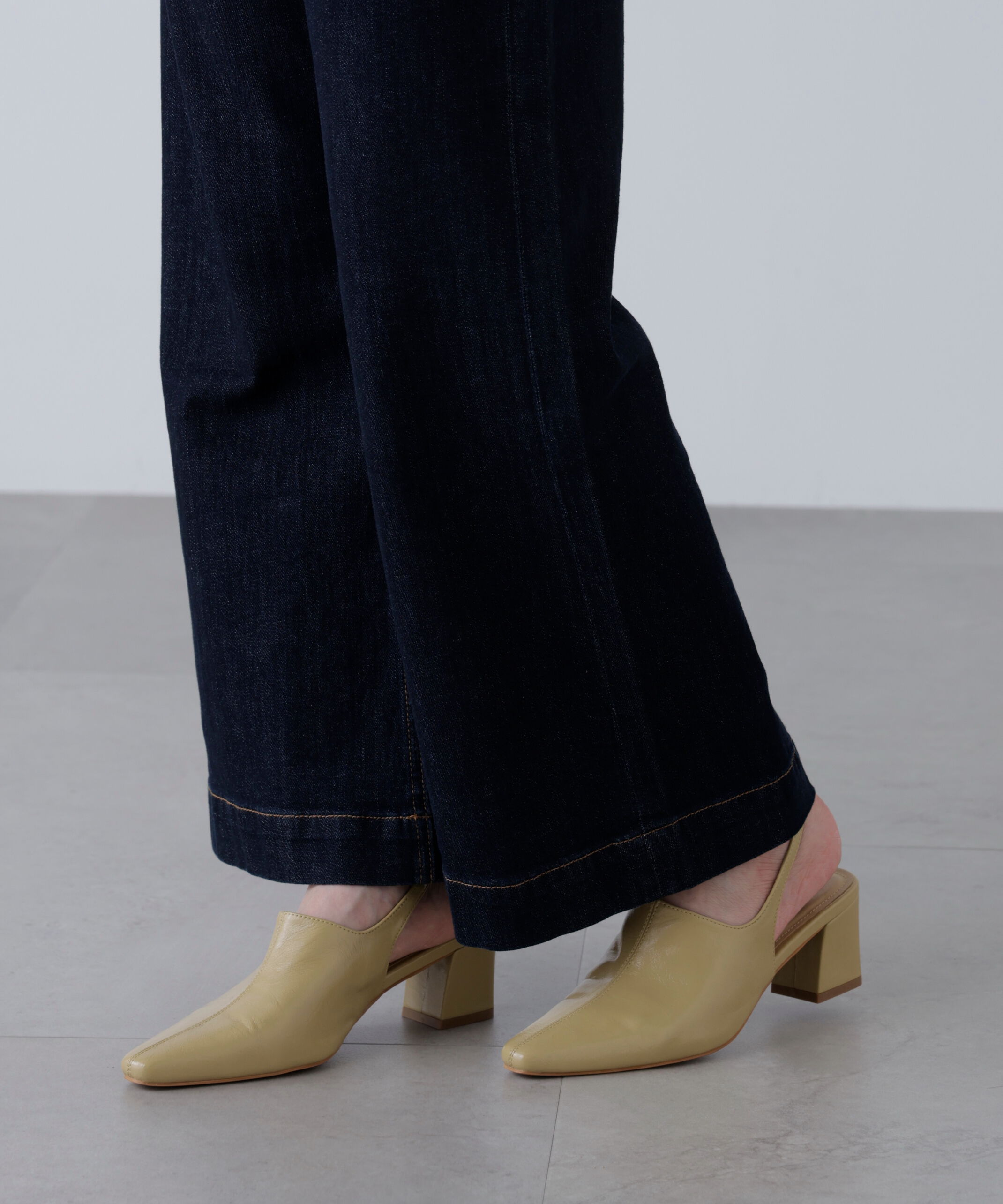  「バッグスリングパンプス」|その他|ベージュ