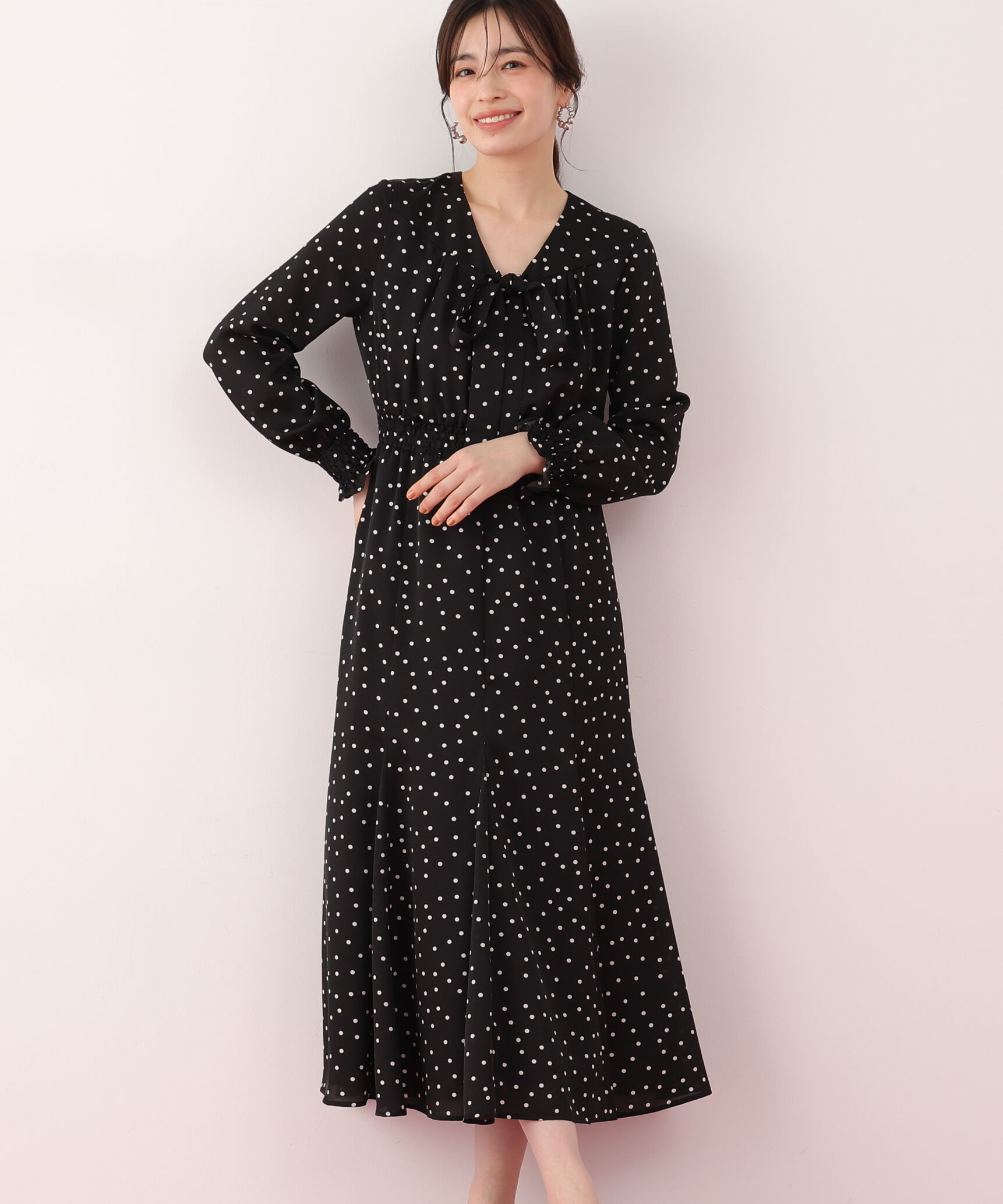  「ドットプリントリボンワンピース」|ワンピース|