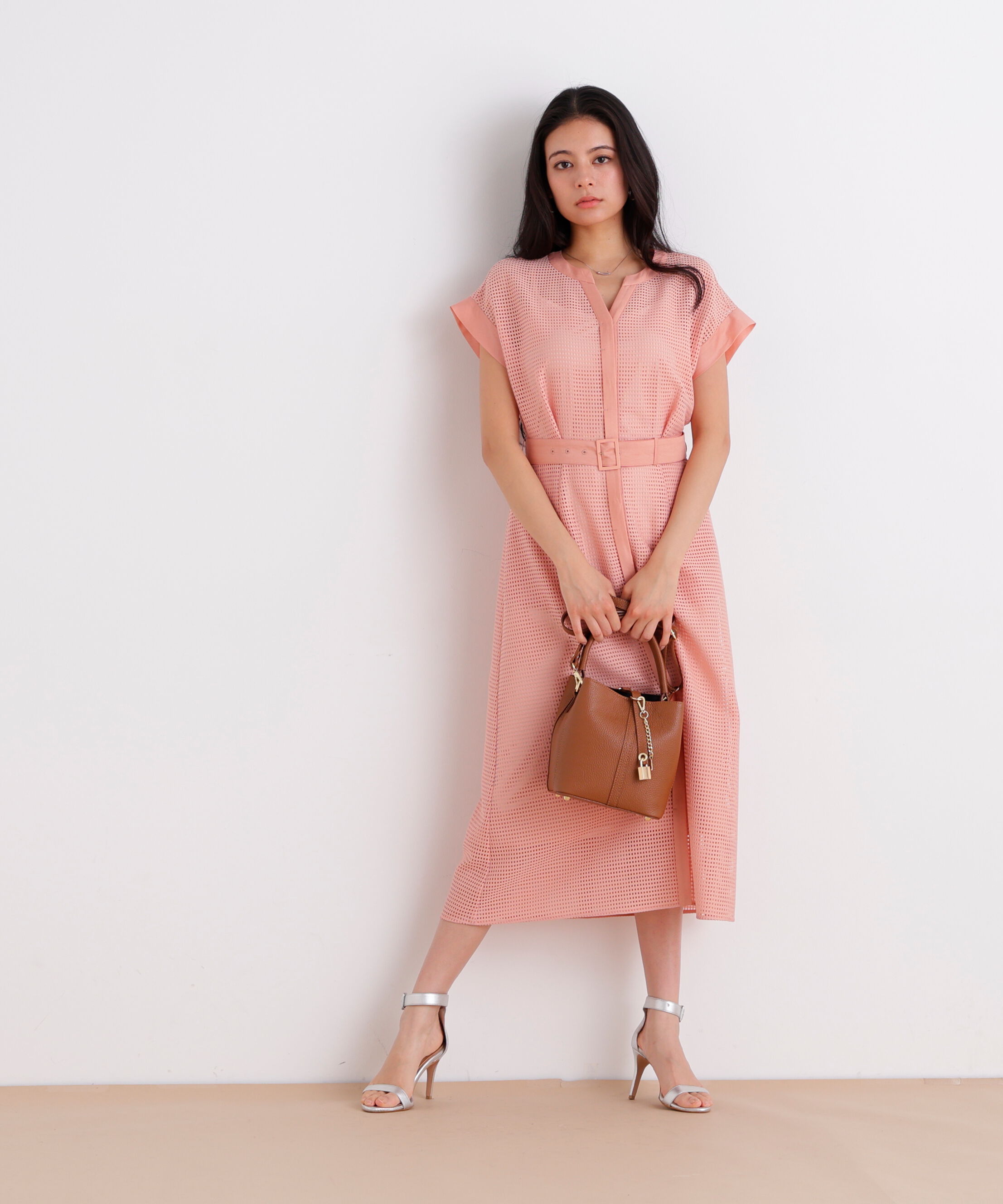  「［美香さん着用］メッシュッレースコンビワンピース」|ワンピース|