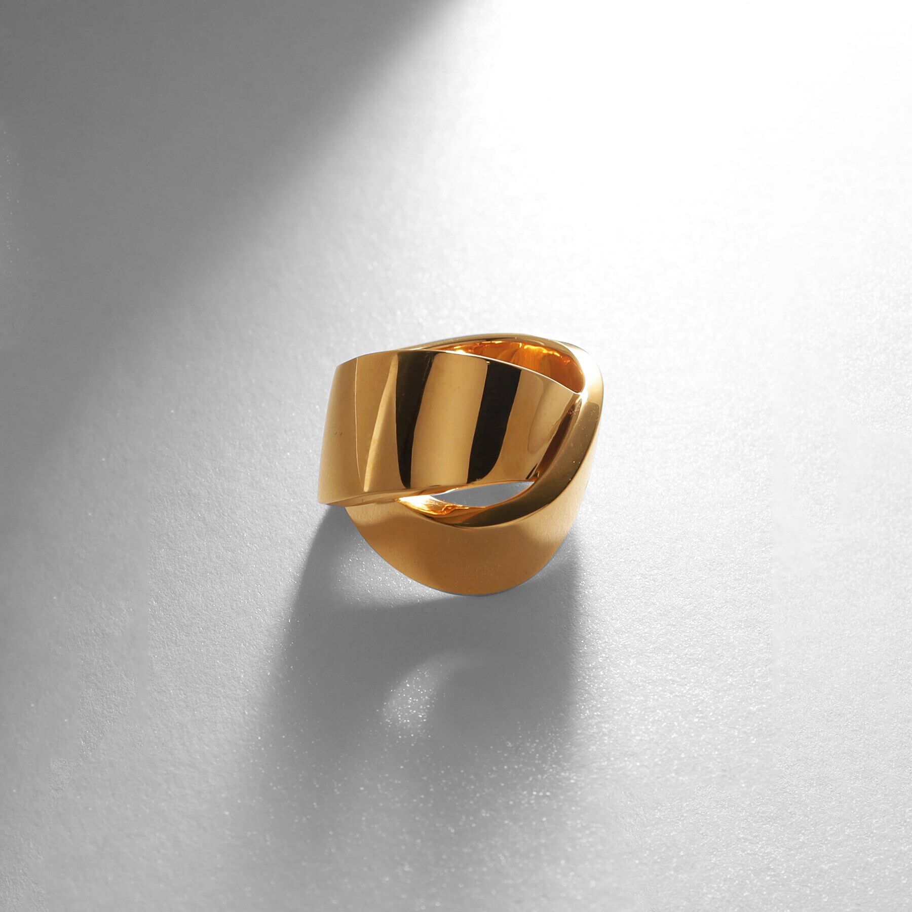 COCOSHNIK ONKITSCH「シルバー フォールディングリング オーバーラップ リング GP」|リング|