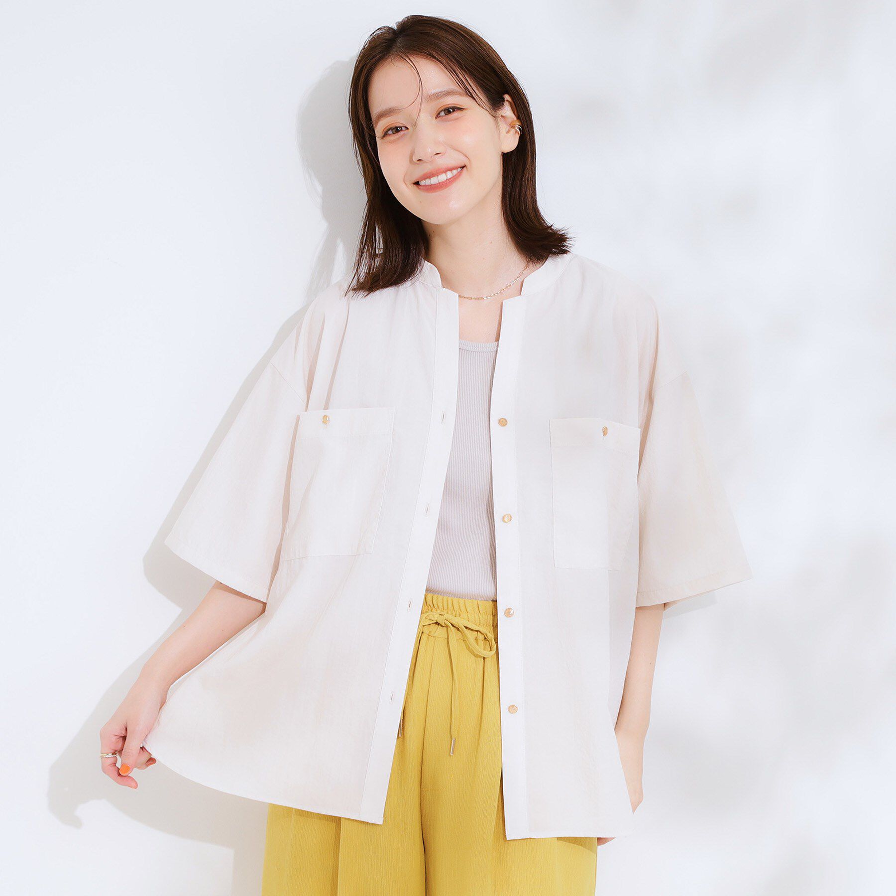 SHOO･LA･RUE「【S-LL】大人の抜け感 ビックポケット Vネックシャツ」|シャツ・ブラウス|