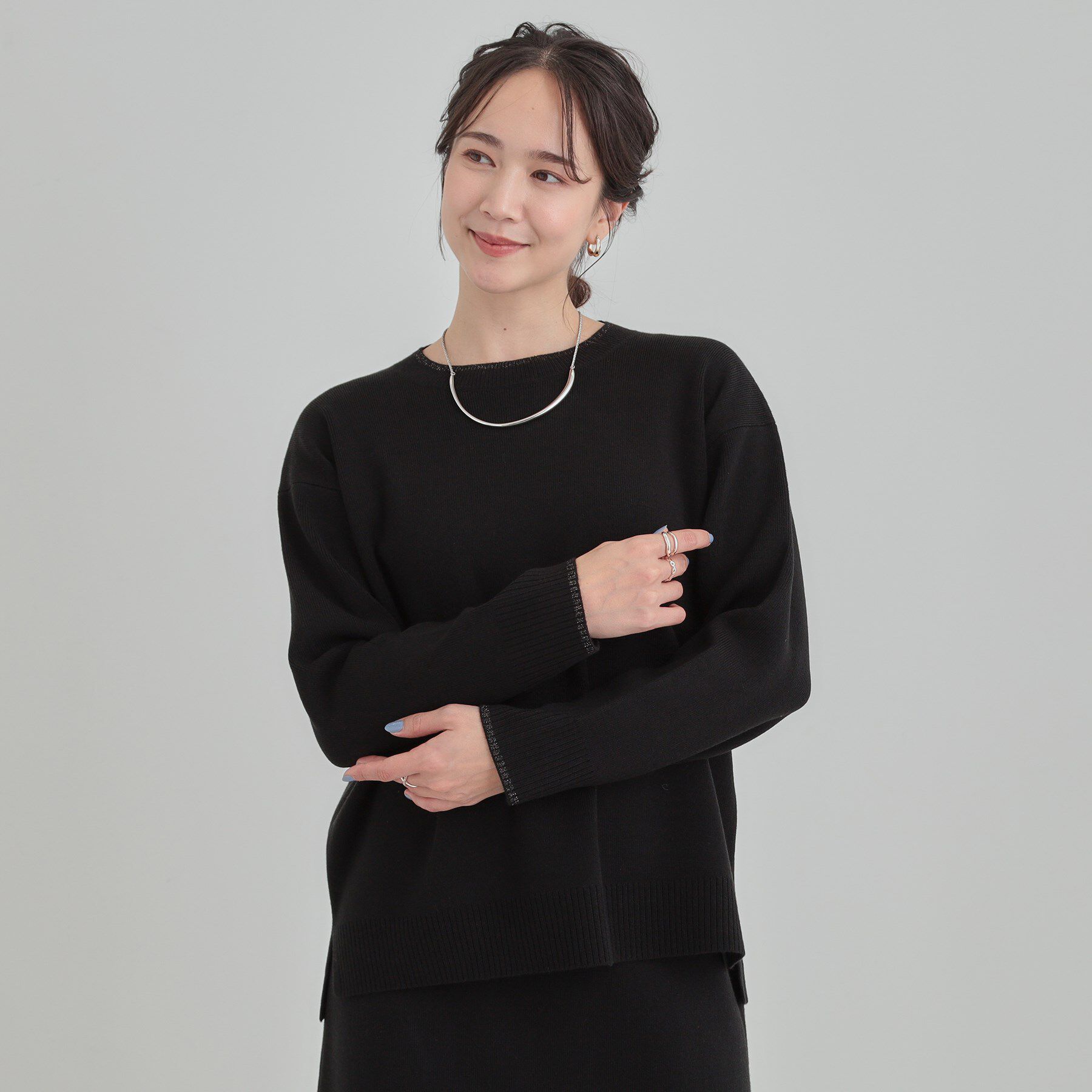 SHOO･LA･RUE「【洗濯機可/セットアップ可/毛玉になりにくい】さりげないラメ使いで差をつける クルーネックニット」|ニット・セーター|