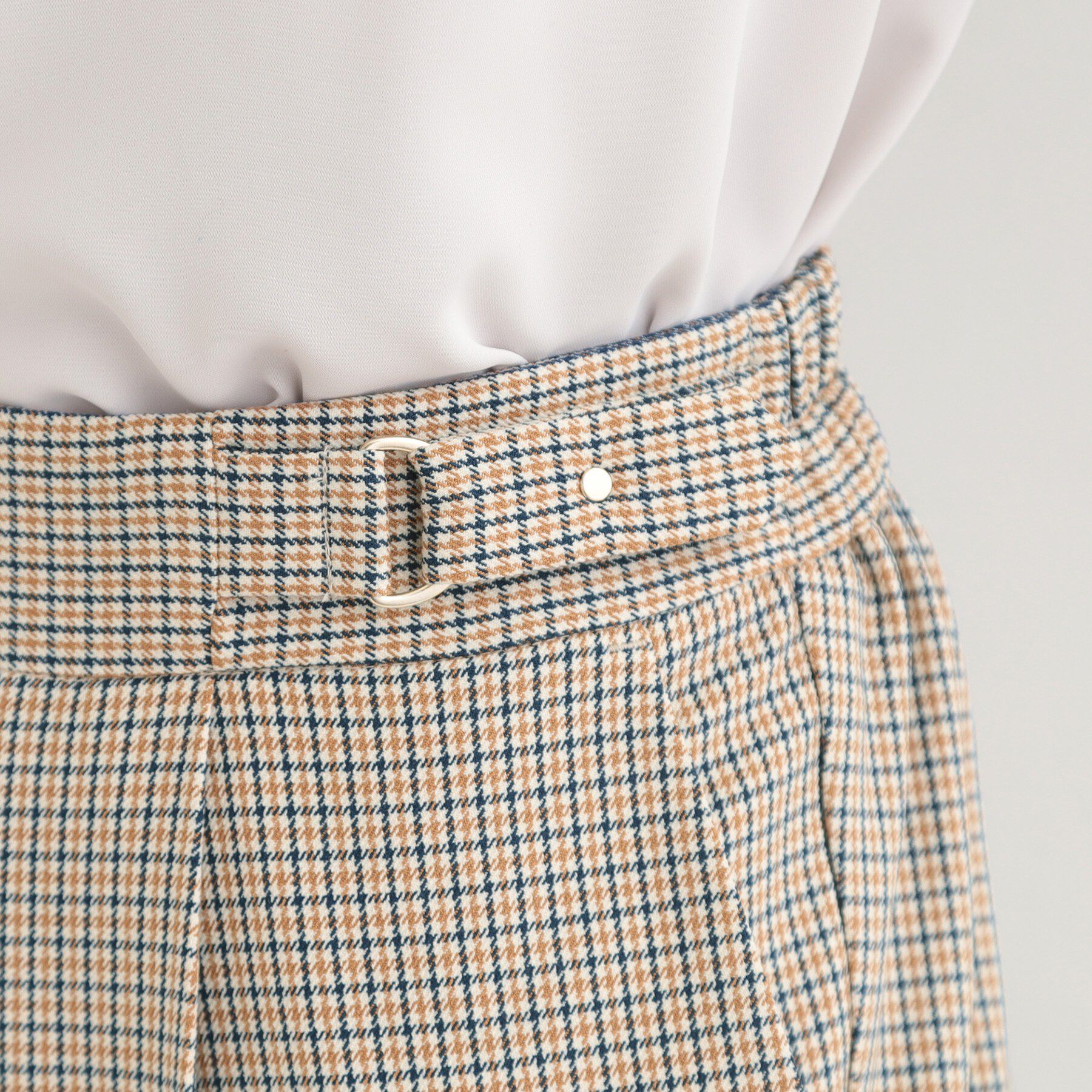 SHOO･LA･RUE「【洗濯機可/S-LL】ベルト風デザインがアクセント きれい見えテーパードパンツ」|その他|