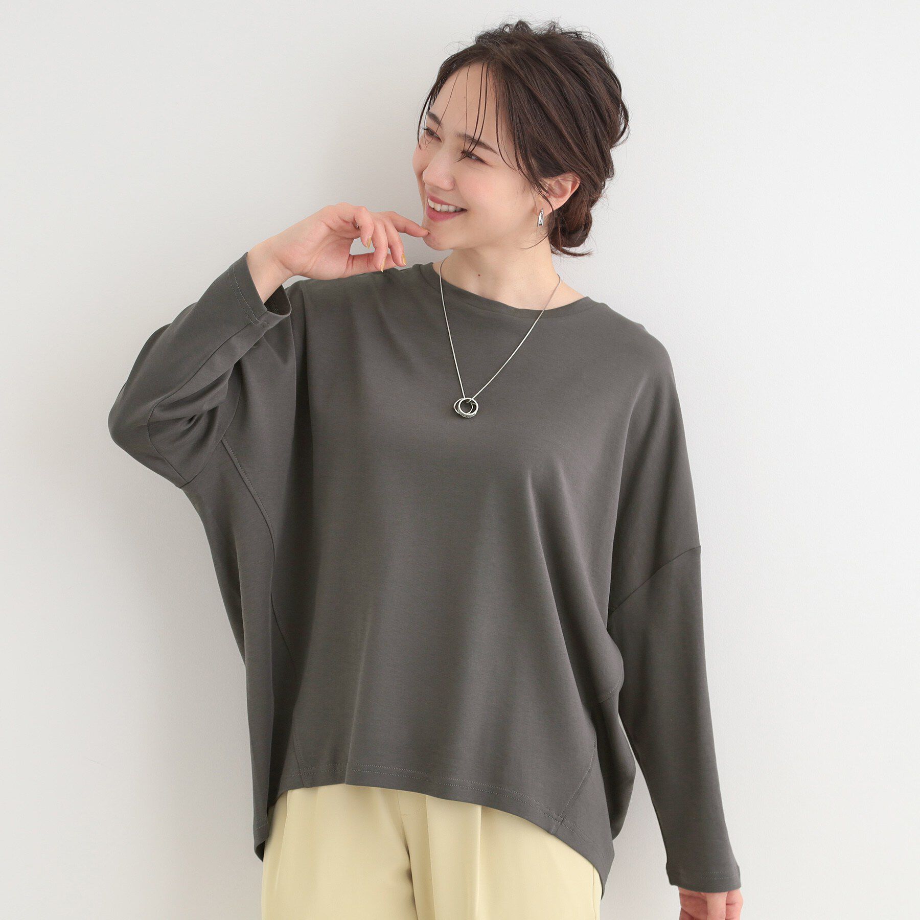 SHOO･LA･RUE「【洗濯機可/UV/綿100％】体型カバーが叶う 七分袖ゆるトップス」|Tシャツ・カットソー|