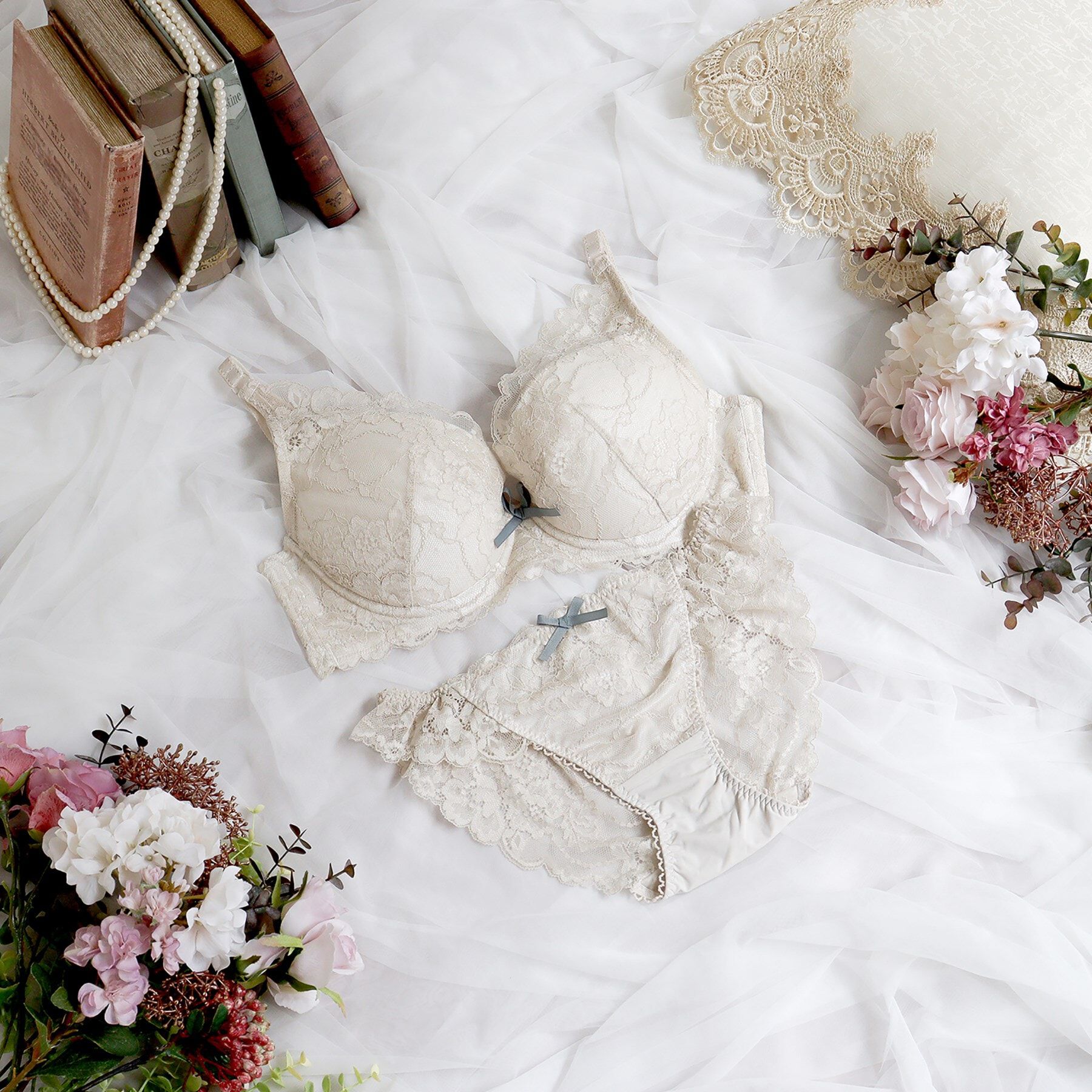 Risa Magli「ノーラ ブラジャー（G-H）＜バストアップタイプ＞」|インナー|