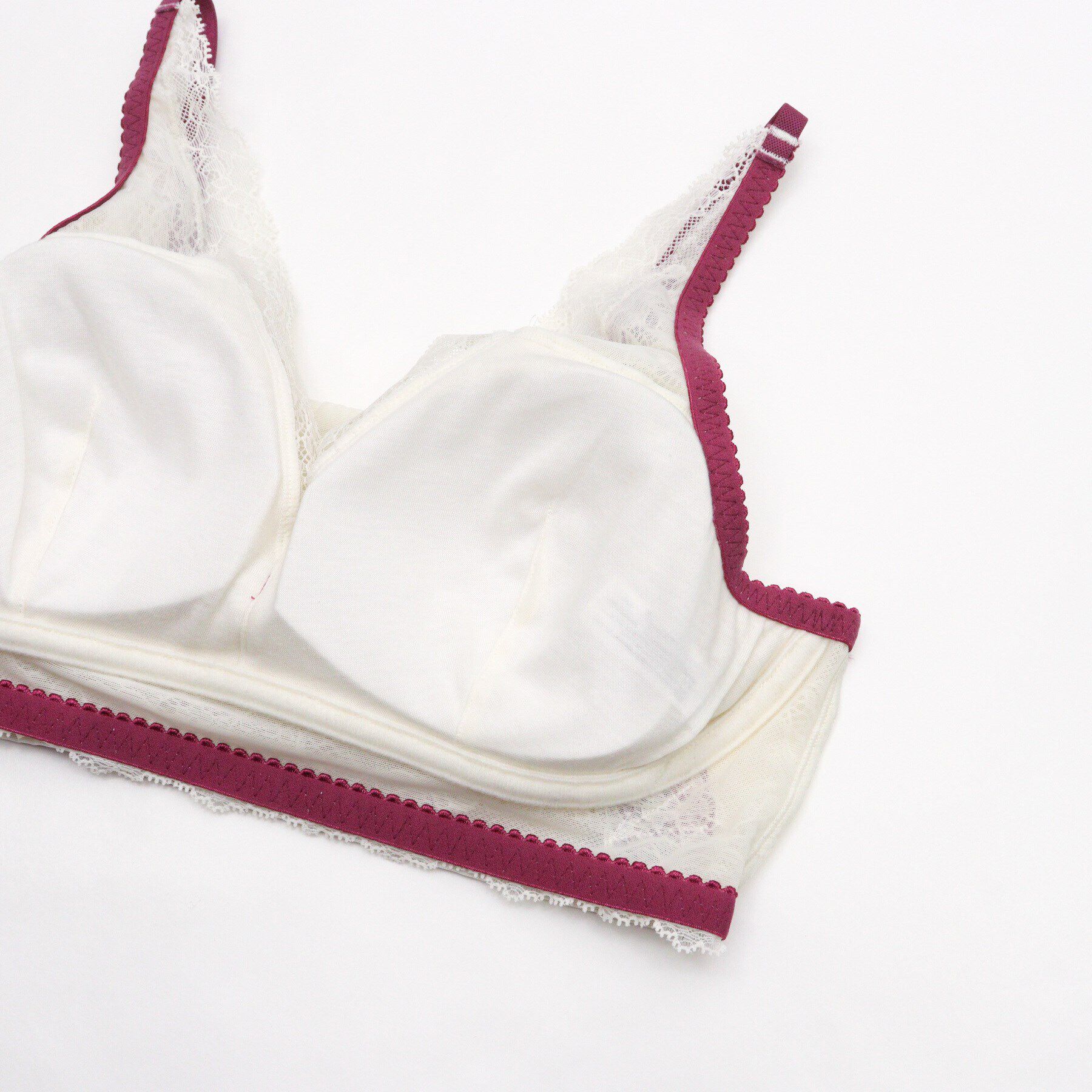 Risa Magli「シェール おやすみブラ（LL）」|インナー|