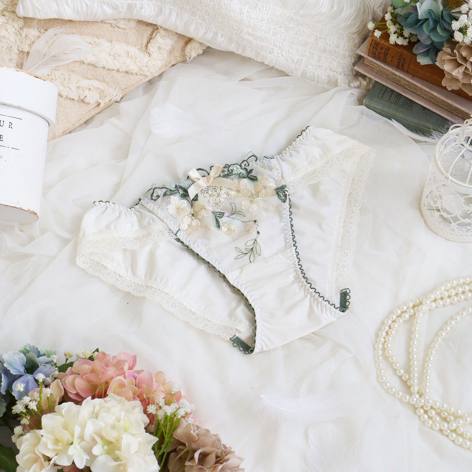 Risa Magli「エリアン ノーマルショーツ」|インナー|アイボリー(004)