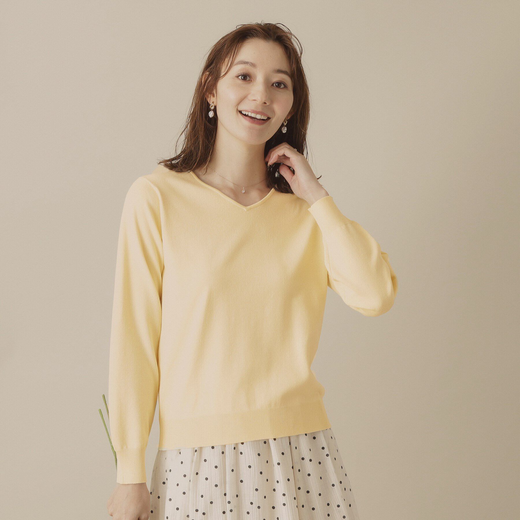 ITS&rsquo;DEMO「【アンチピリング／洗濯機OK】Vネックニット」|ニット・セーター|ライトイエロー(03
