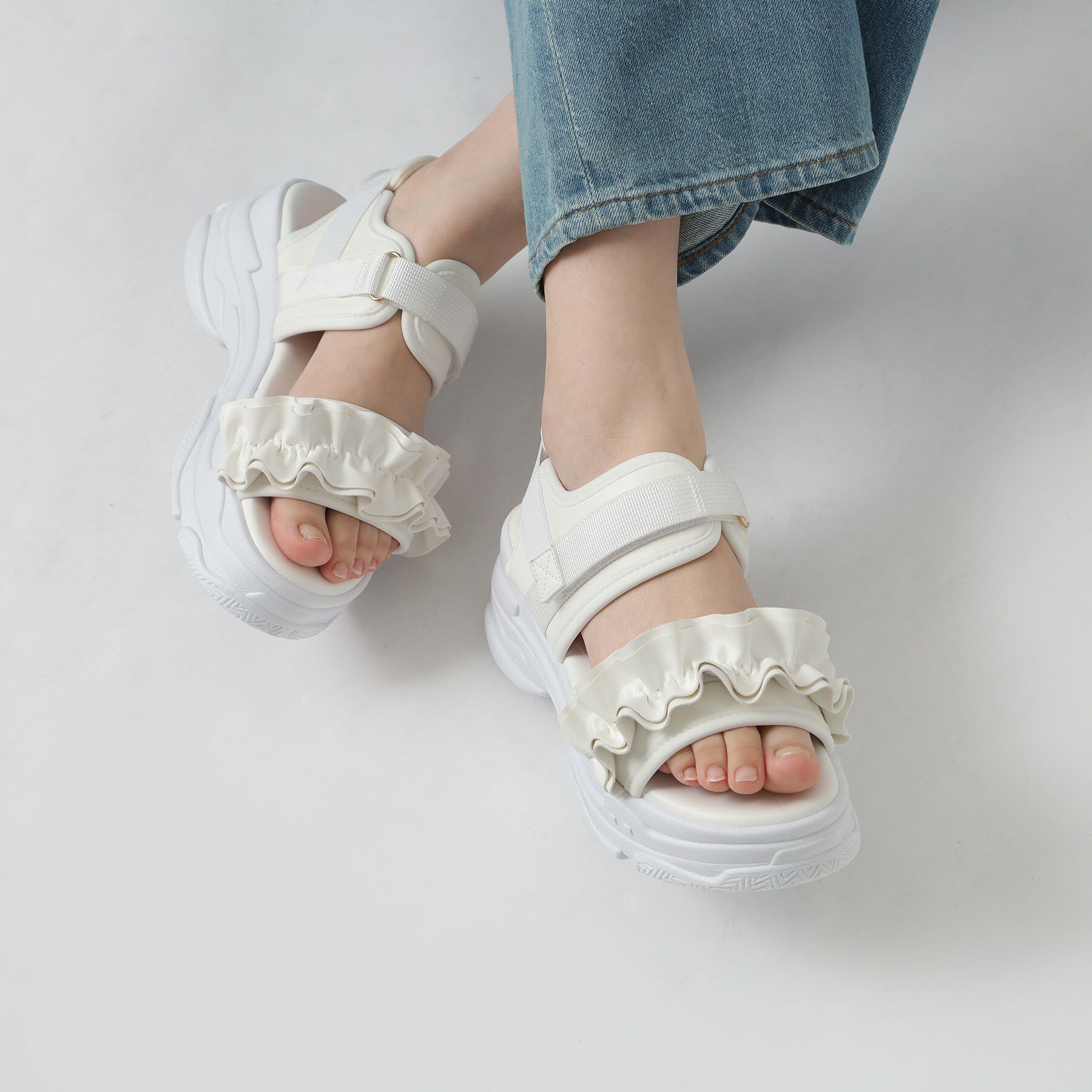 csT&P「厚底フリルスポサン」|サンダル|