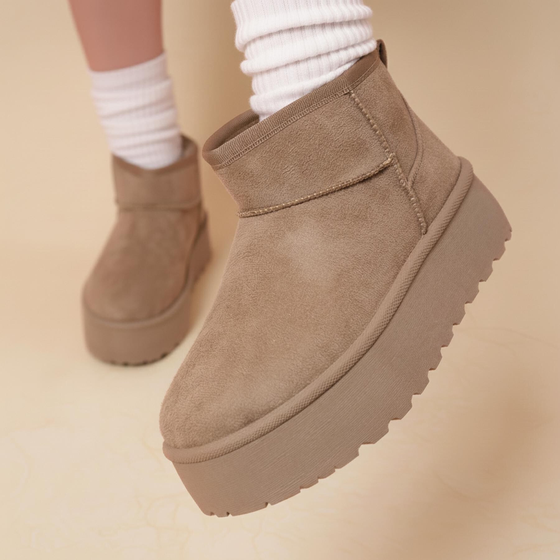 csT&P「厚底プレーンフェイクムートン」|ショートブーツ|オーク(034)