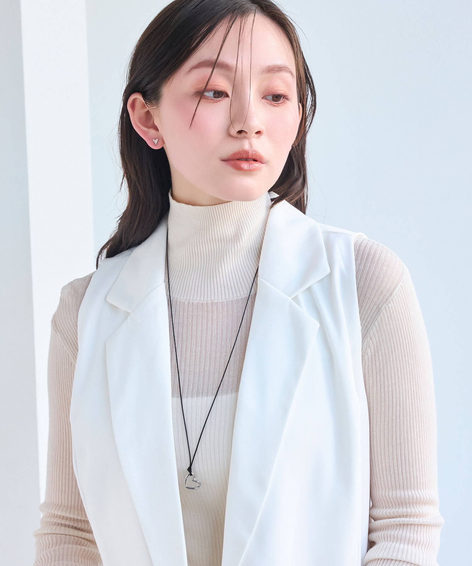  「【金属アレルギー対応】ハートリーフセラミックピアス　シルバー/ニッケルフリー（片耳）」|ピアス|