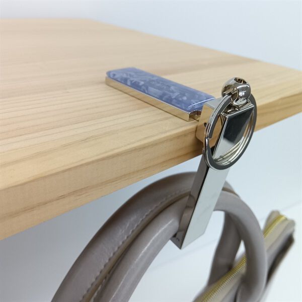  「ESMERALDO happiness エスメラルド・ハピネス スマホスタンド&バッグハンガー 2WAYキーホルダー」|チャーム・キーホルダー|