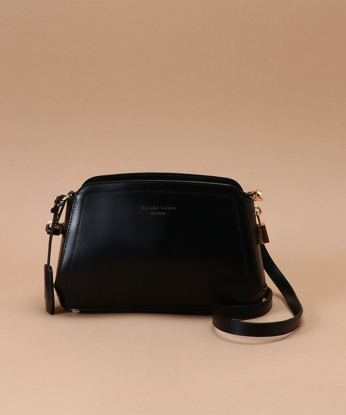 Samantha Thavasa「トラペズミニヨン ショルダーバッグ」|ショルダー・メッセンジャー|ブラック