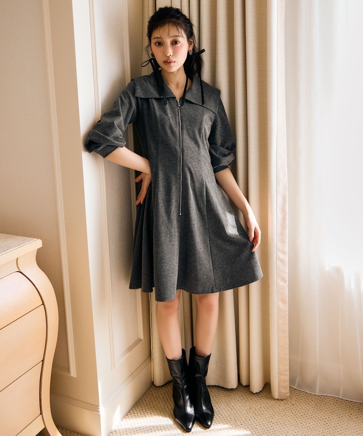 アンドクチュール「センターZIPミニワンピース」|ワンピース|ﾁｬｺｰﾙｸﾞﾚｰ