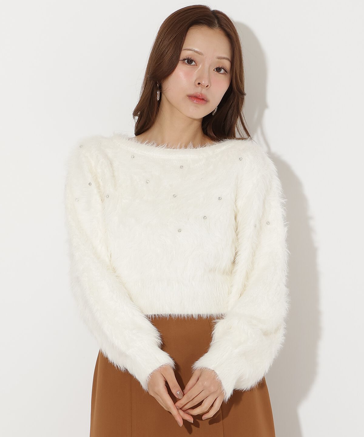 アンドクチュール「ビジューフェザーニットプルオーバー」|ニット・セーター|