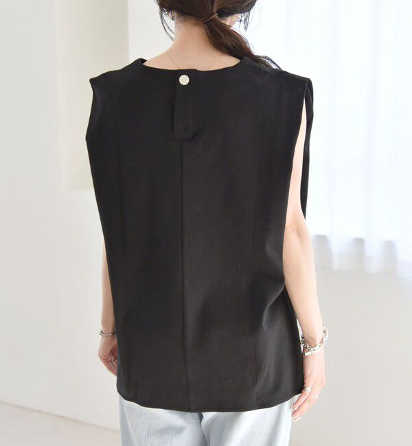 quaranciel「quaranciel:〈接触冷感/汗染み防止加工/洗濯機可能〉Vネック ノースリーブ プルオーバー」|Tシャツ・カットソー|