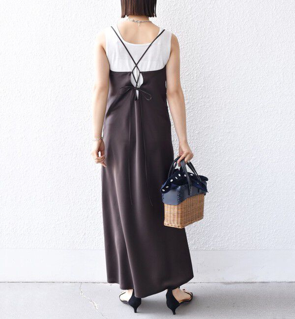 SHIPS for women「〈手洗い可能〉バック デザイン サテン キャミ ワンピース」|ワンピース|