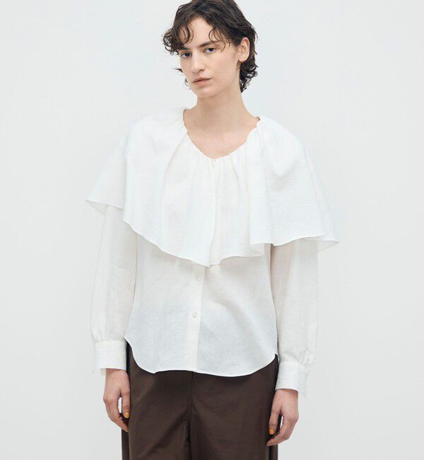 BACCA「【WEB先行予約】リネンローン ラッフルカラーシャツ」|シャツ・ブラウス|