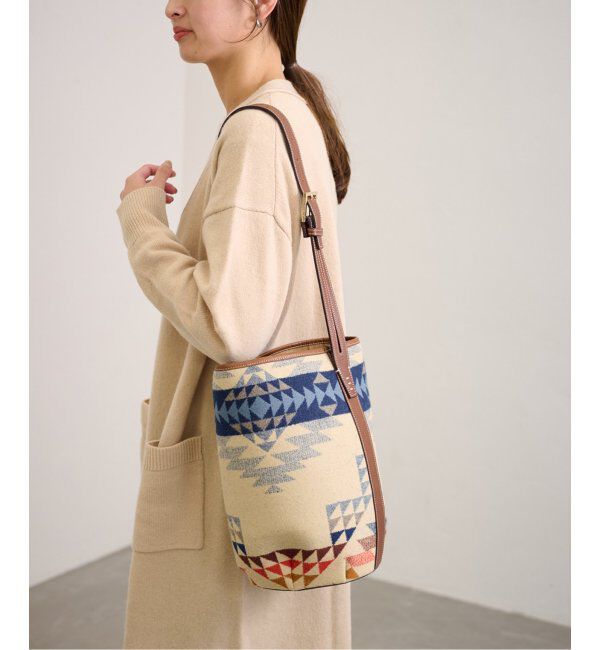 FRAMeWORK「≪追加≫A VACATION/アヴァケーション MARCHE PENDLETON2」|ショルダー・メッセンジャー|ベージュ