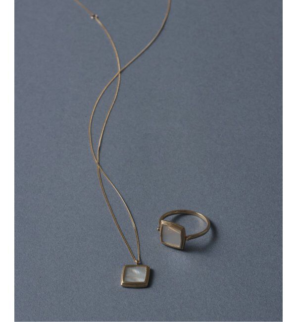 Lilas by Spick&Span「スクエアシェルリング K10」|リング|