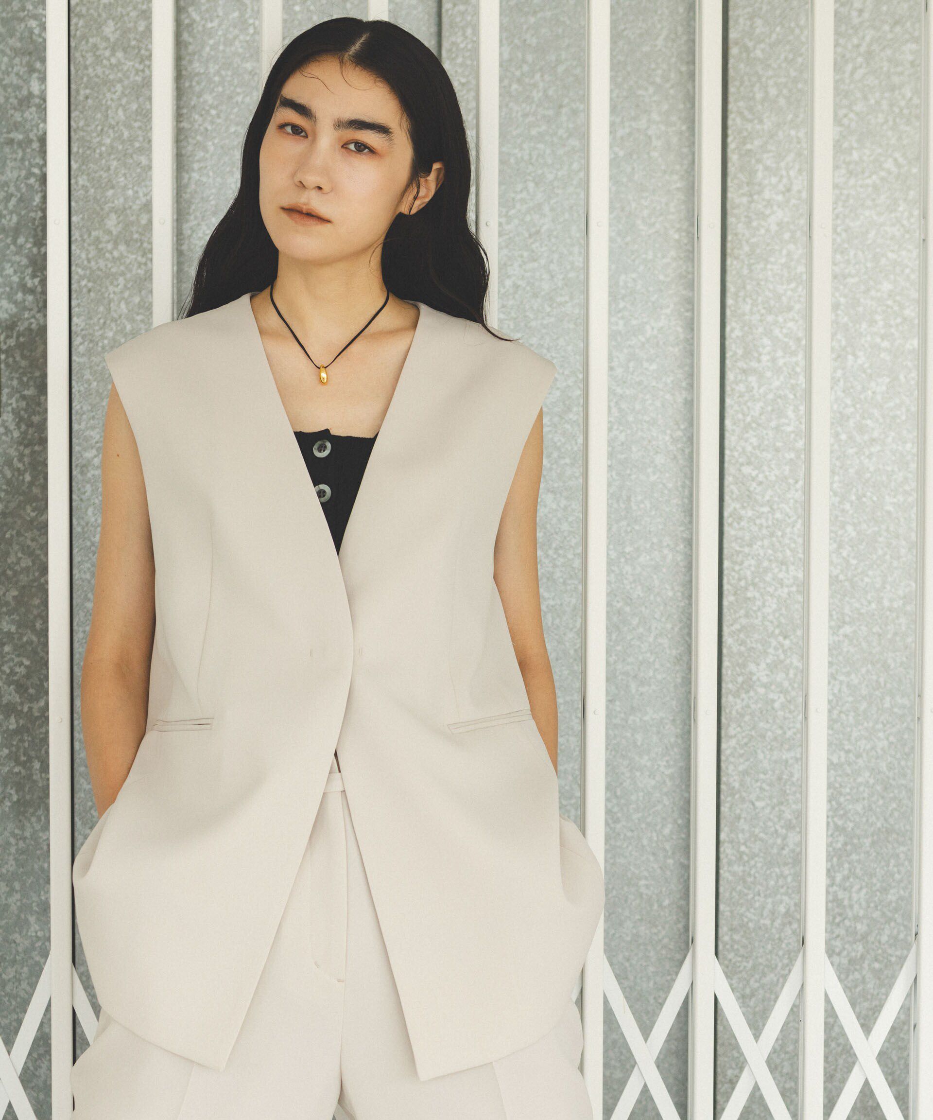 nano･universe「イージーケアダブルクロス ジレ(セットアップ可)」|テーラードジャケット|グレージュ3