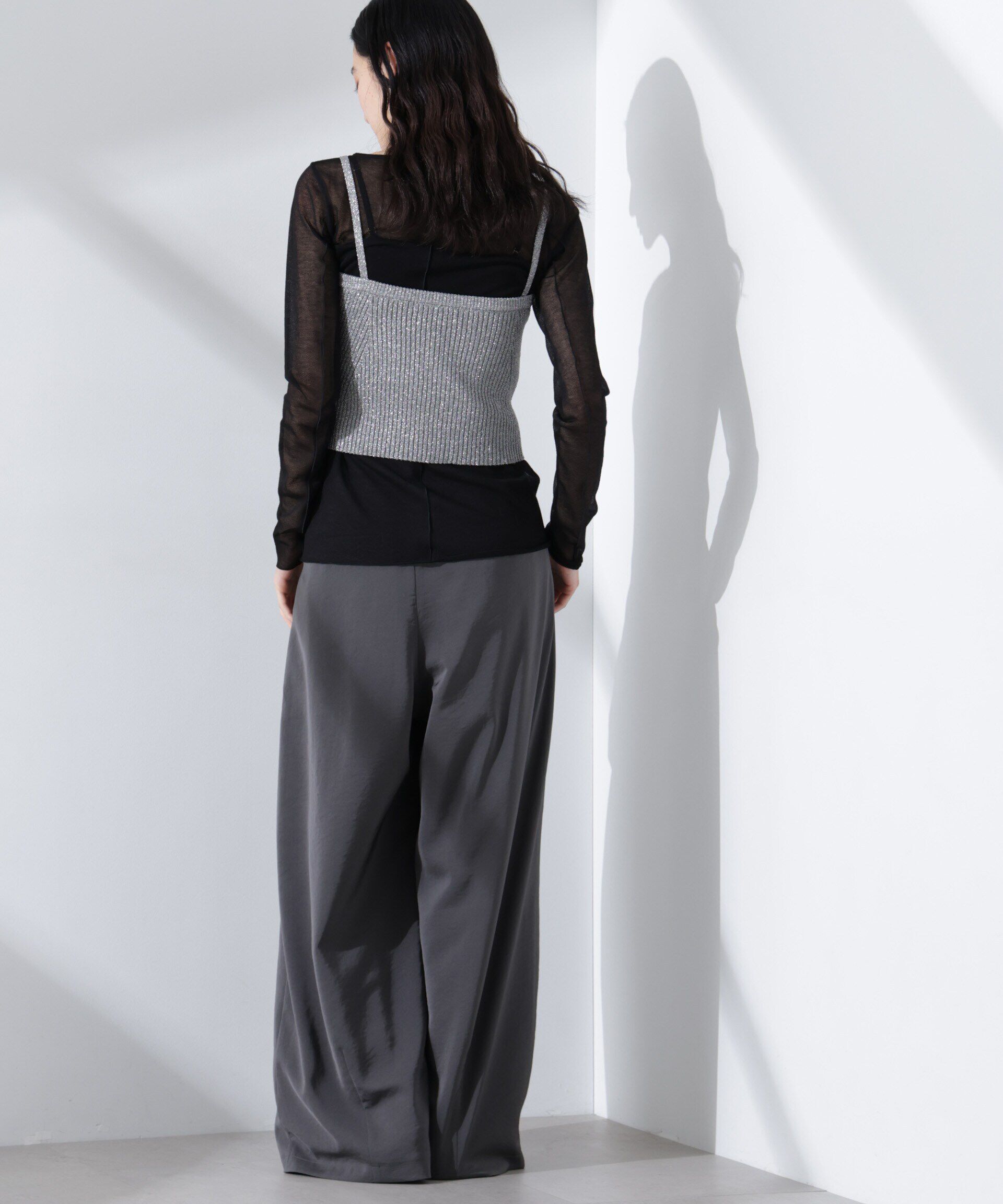 nano･universe「ダルサテンカーブタックパンツ」|チノ|