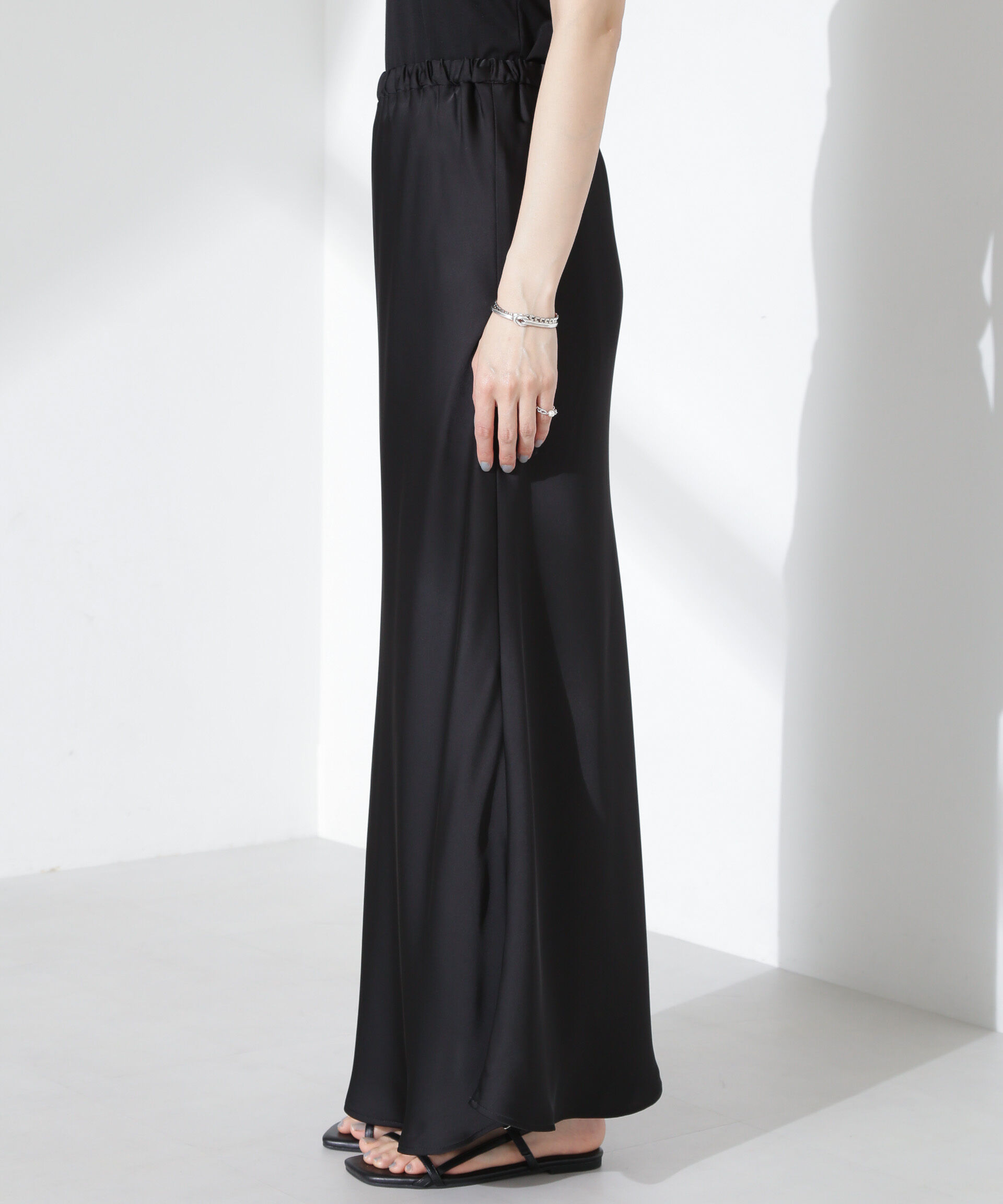 nano･universe「サテンフレアスカート」|スカート|