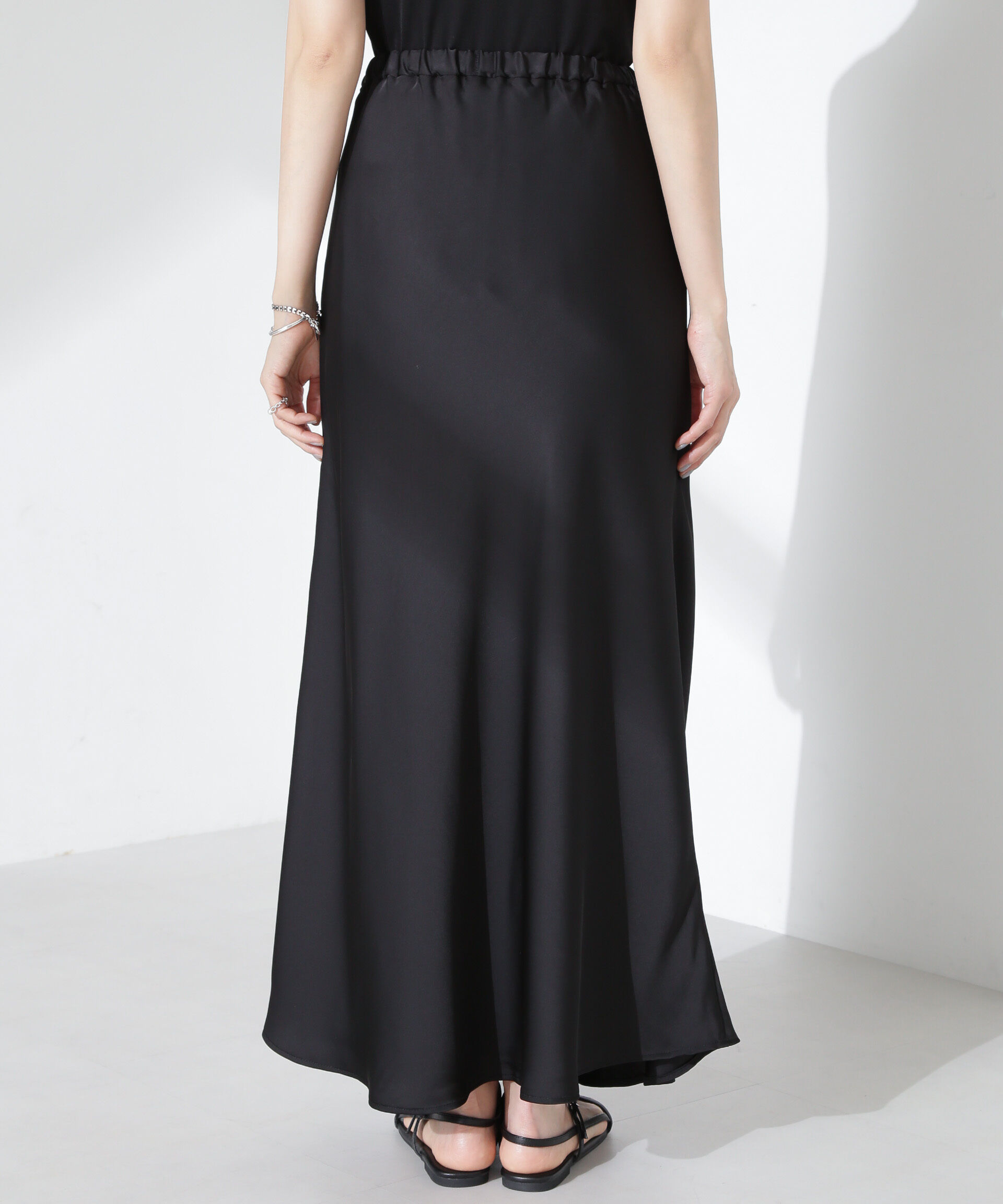 nano･universe「サテンフレアスカート」|スカート|