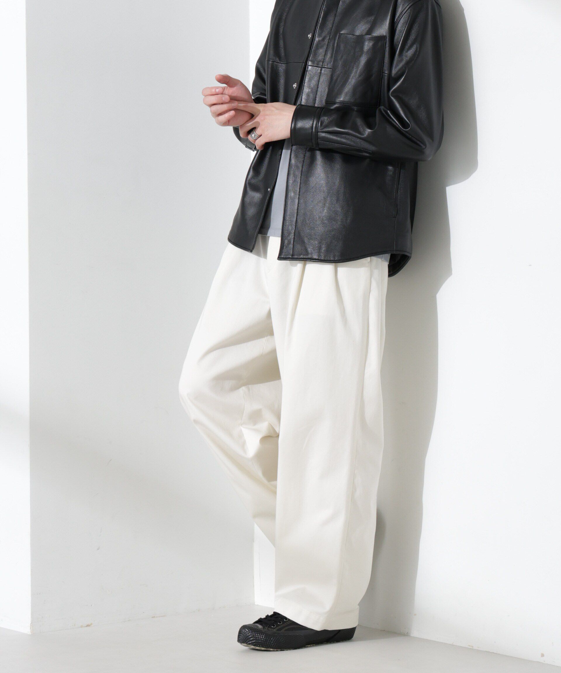  「「MC」TIMELESS WARDROBE リラックスフィットデニム 252」|デニム|オフホワイト1