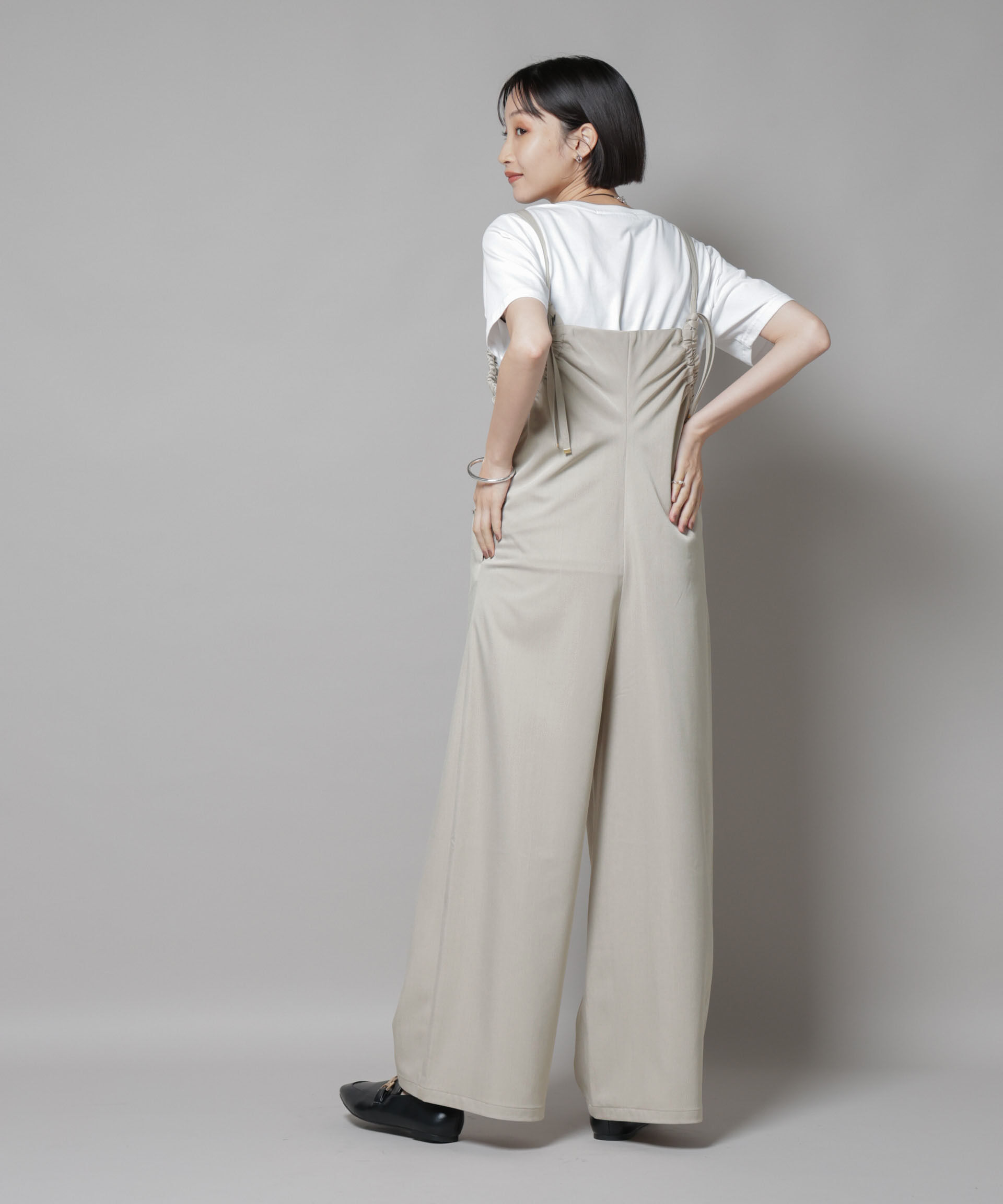 nano･universe「ギャザーデザインサロペットパンツ」|ワンピース|