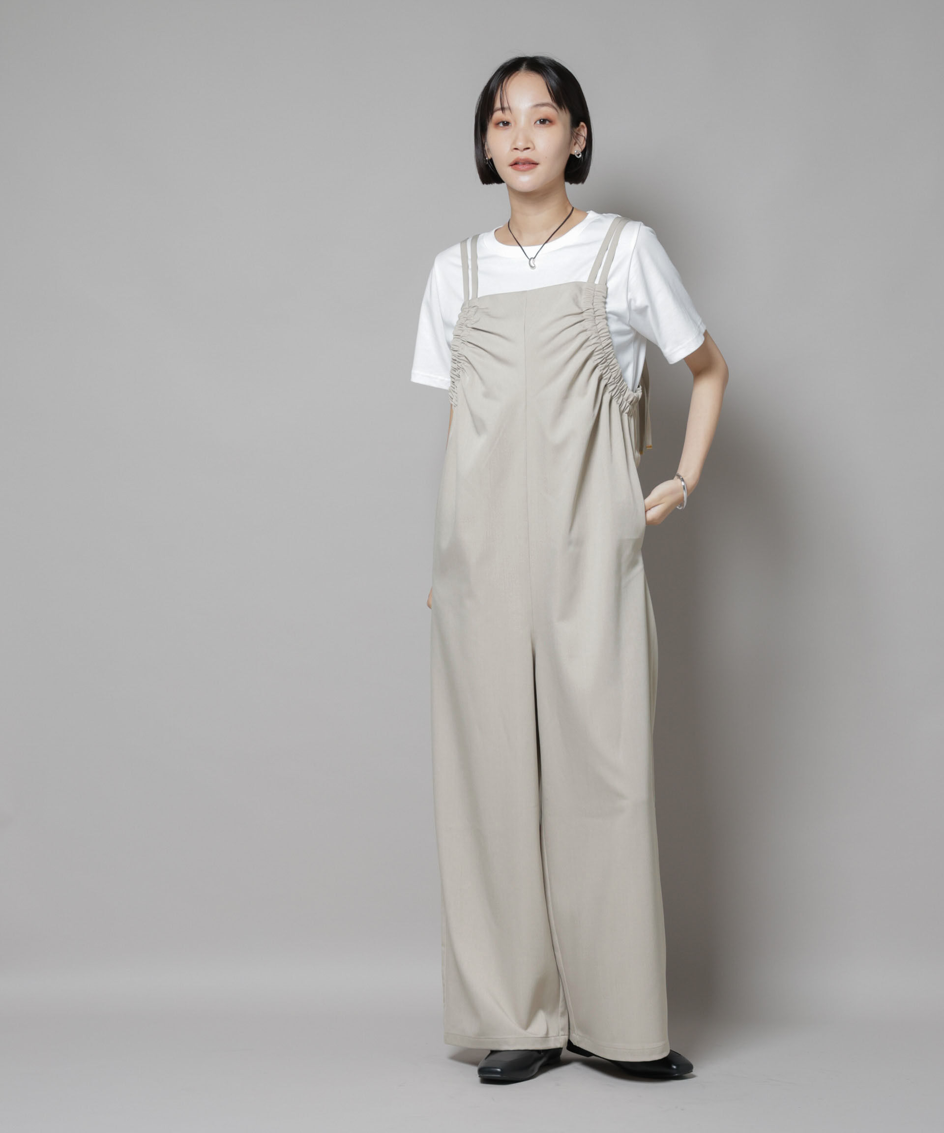 nano･universe「ギャザーデザインサロペットパンツ」|ワンピース|