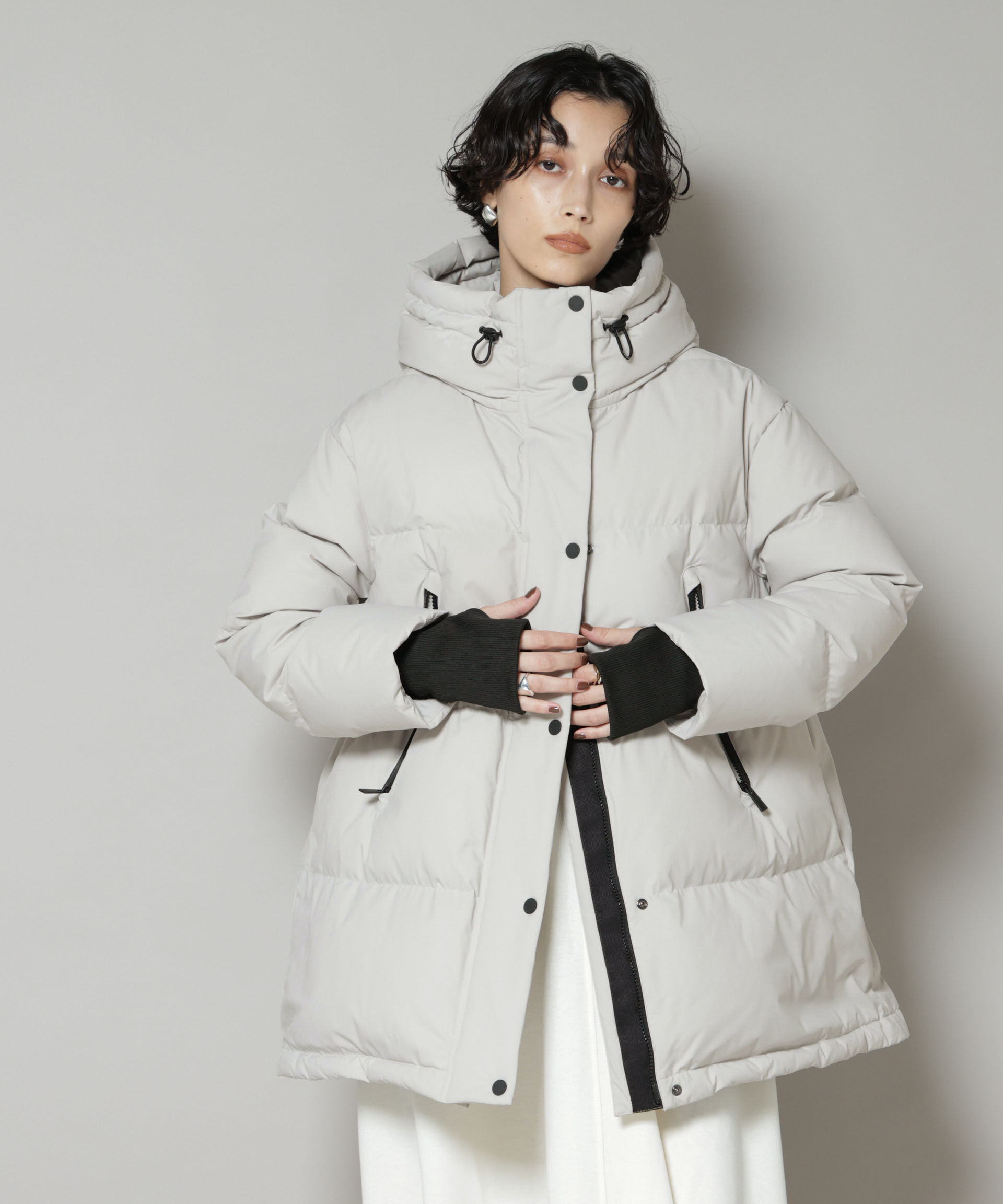 nano･universe「「西川ダウン(R)」ソロテックスAラインダウン」|ダウン|オフホワイト1