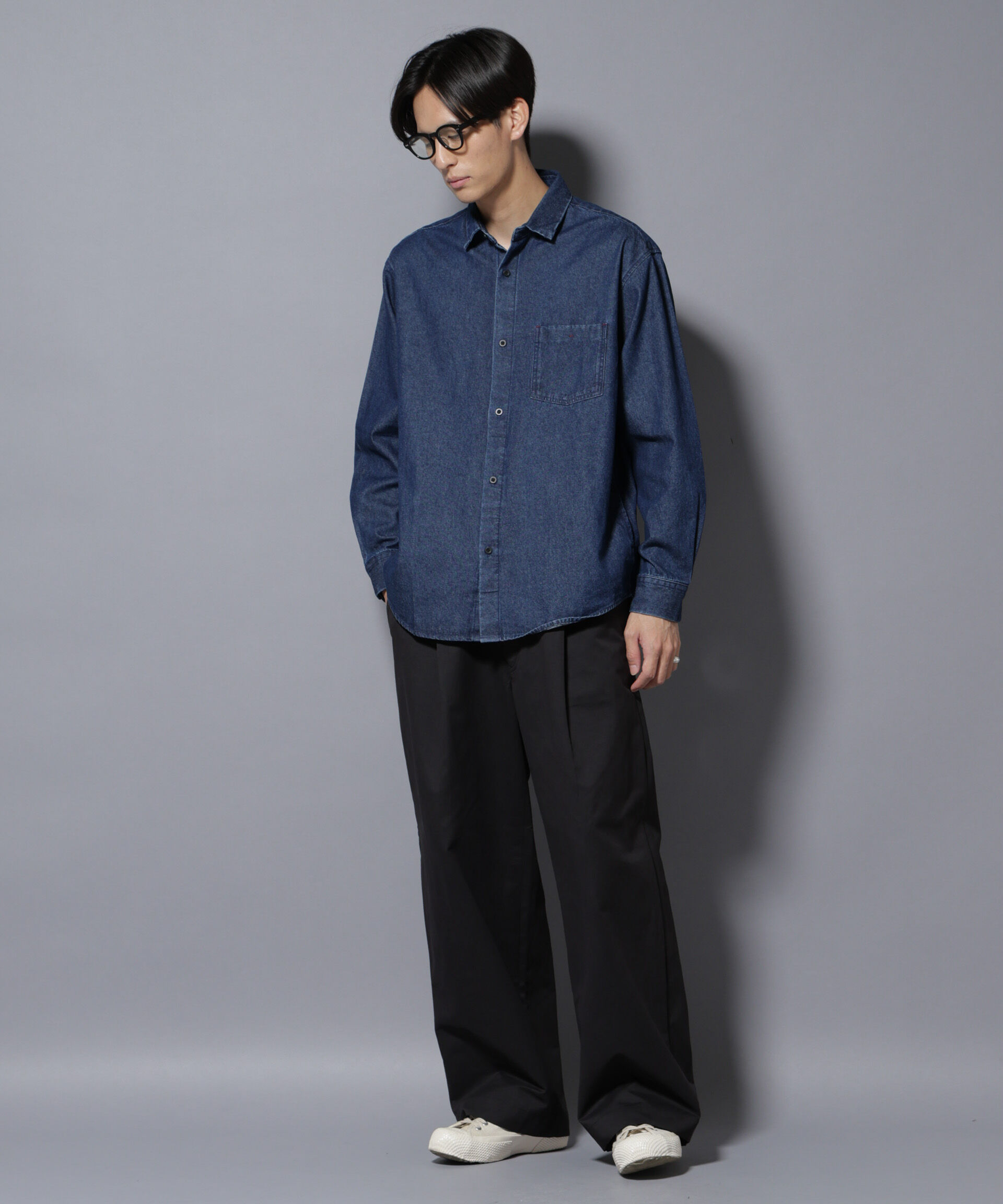 nano･universe「オイルドライクバギーパンツ」|チノ|